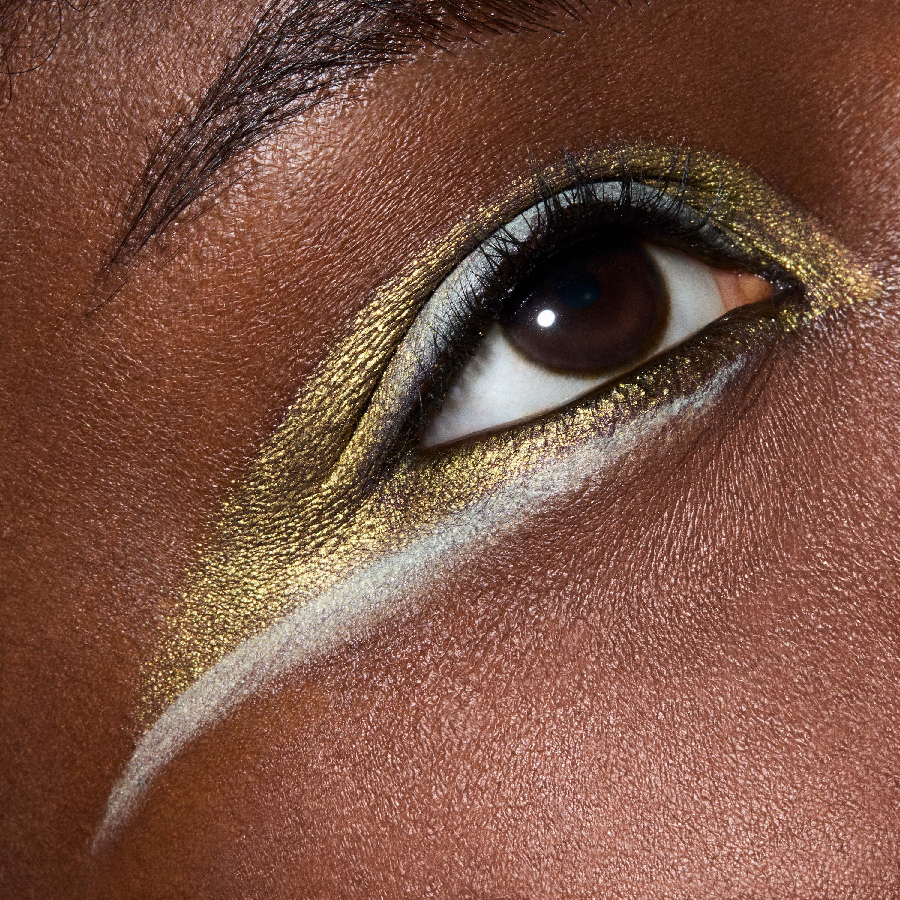 MAC Cosmetics Eye Shadow Metallic Joie De Glitz (obrázok 4)