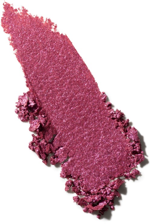 Roze oogschaduw met een ruwe, kruimelige rand. Het is een los, poederachtig make-upproduct.