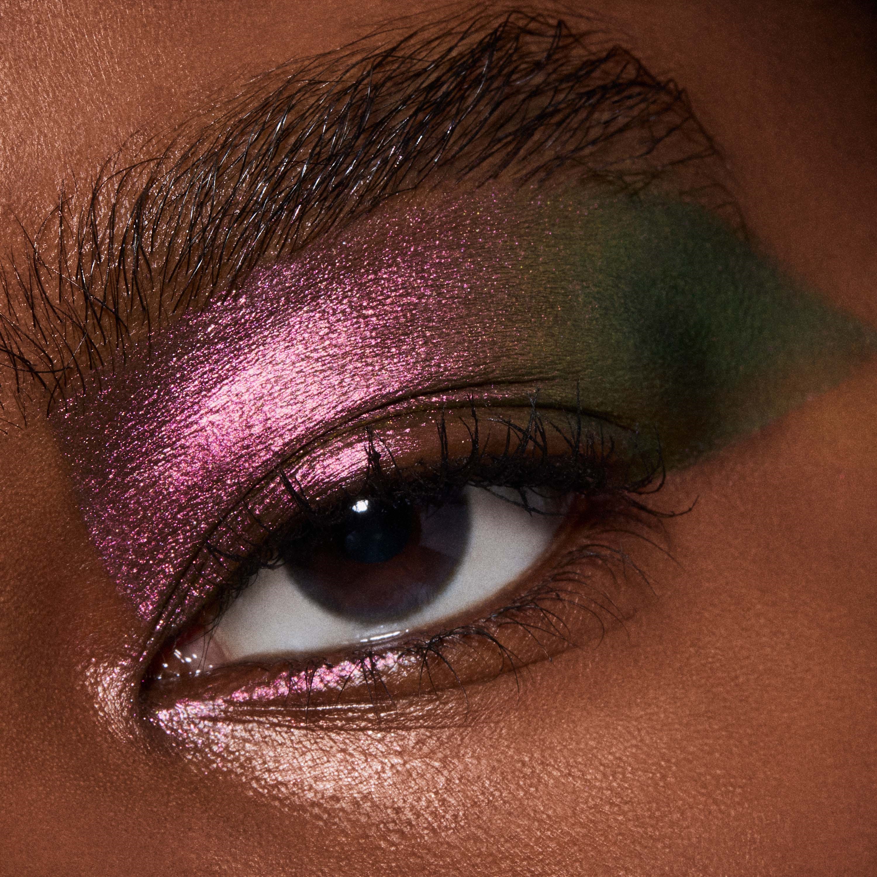 MAC Cosmetics Eye Shadow Shadeshift Chrome Kaleidoscope (obrázok 4)