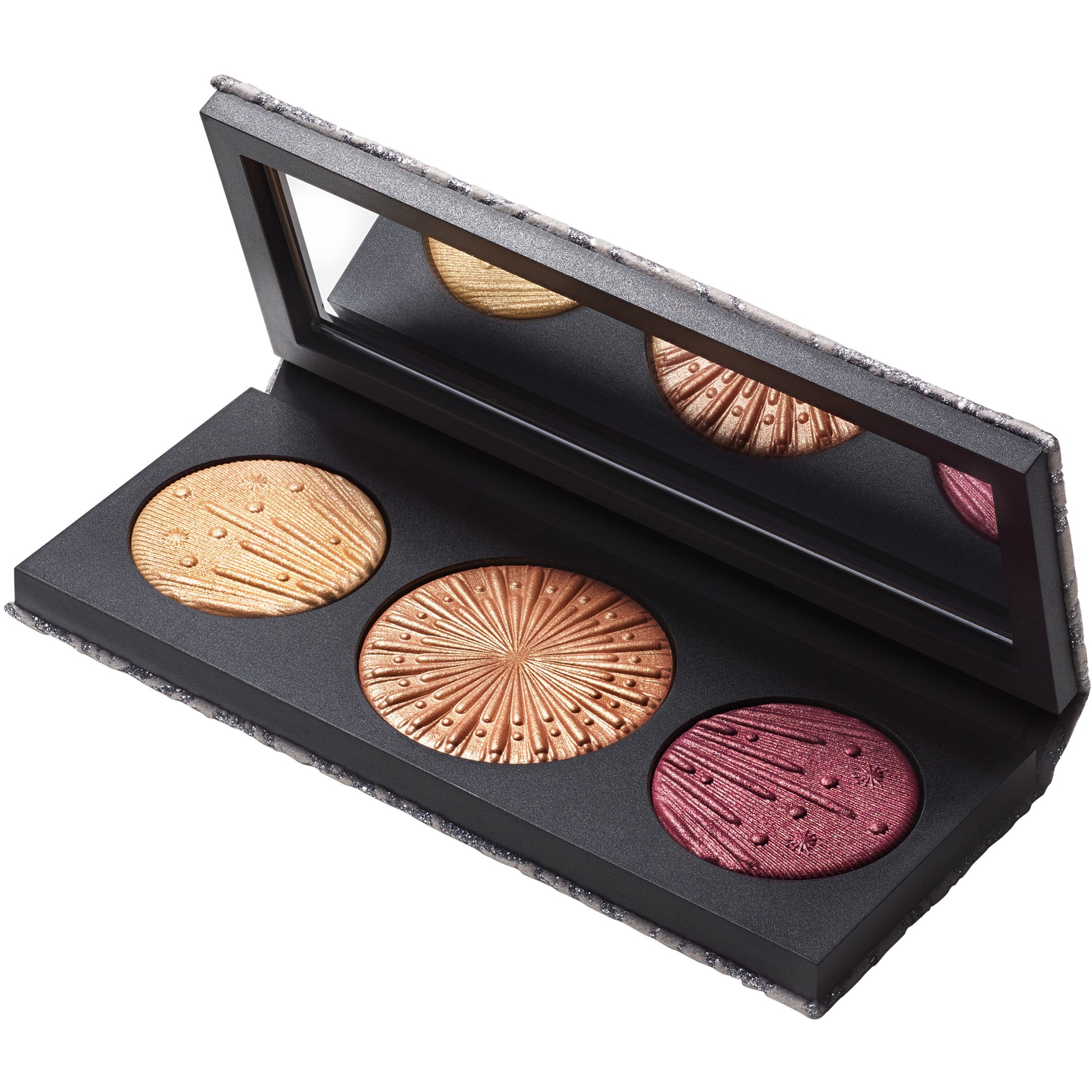 MAC Cosmetics Flashing Ice Extra Dimension Skinfinish Trio Medium Deep