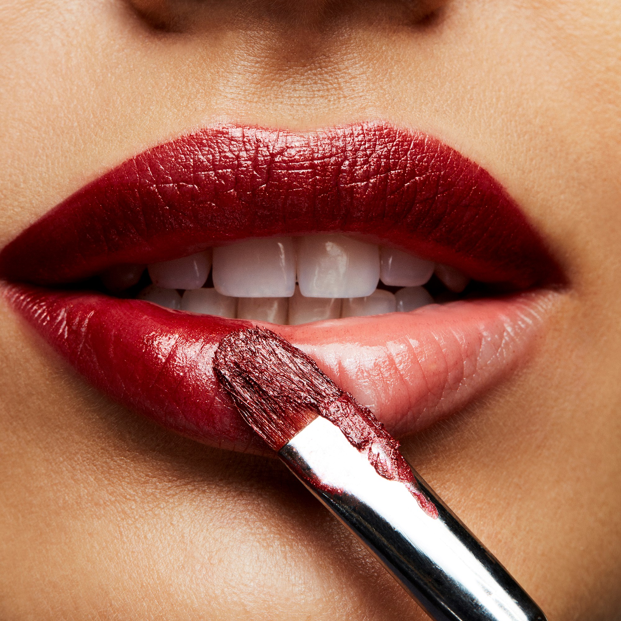 MAC Cosmetics Frost Lipstick Fresh Moroccan (obrázok 3)