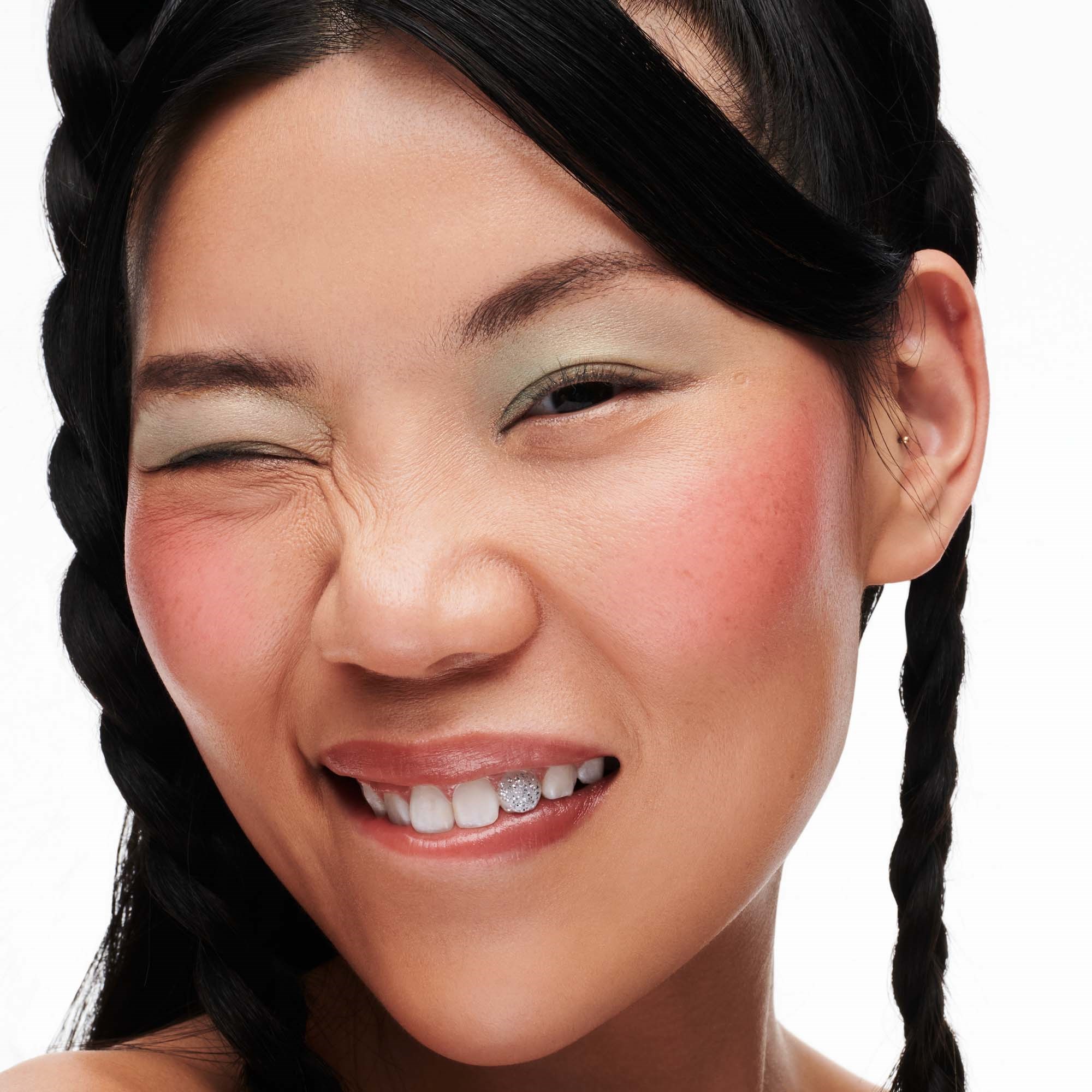 Alternativ bild 1 för MAC Cosmetics Mac Glow Play Blush Heat Index