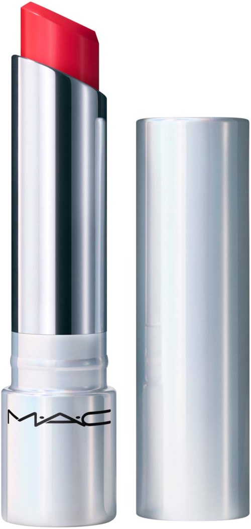 Een rode lipstick met een glanzende zilveren houder en een open dop die de lipstick toont.