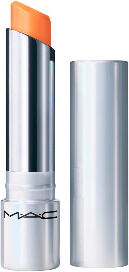 Een zilveren lippenstift in een tube met de dop eraf, zichtbaar is een oranje lippenstift.