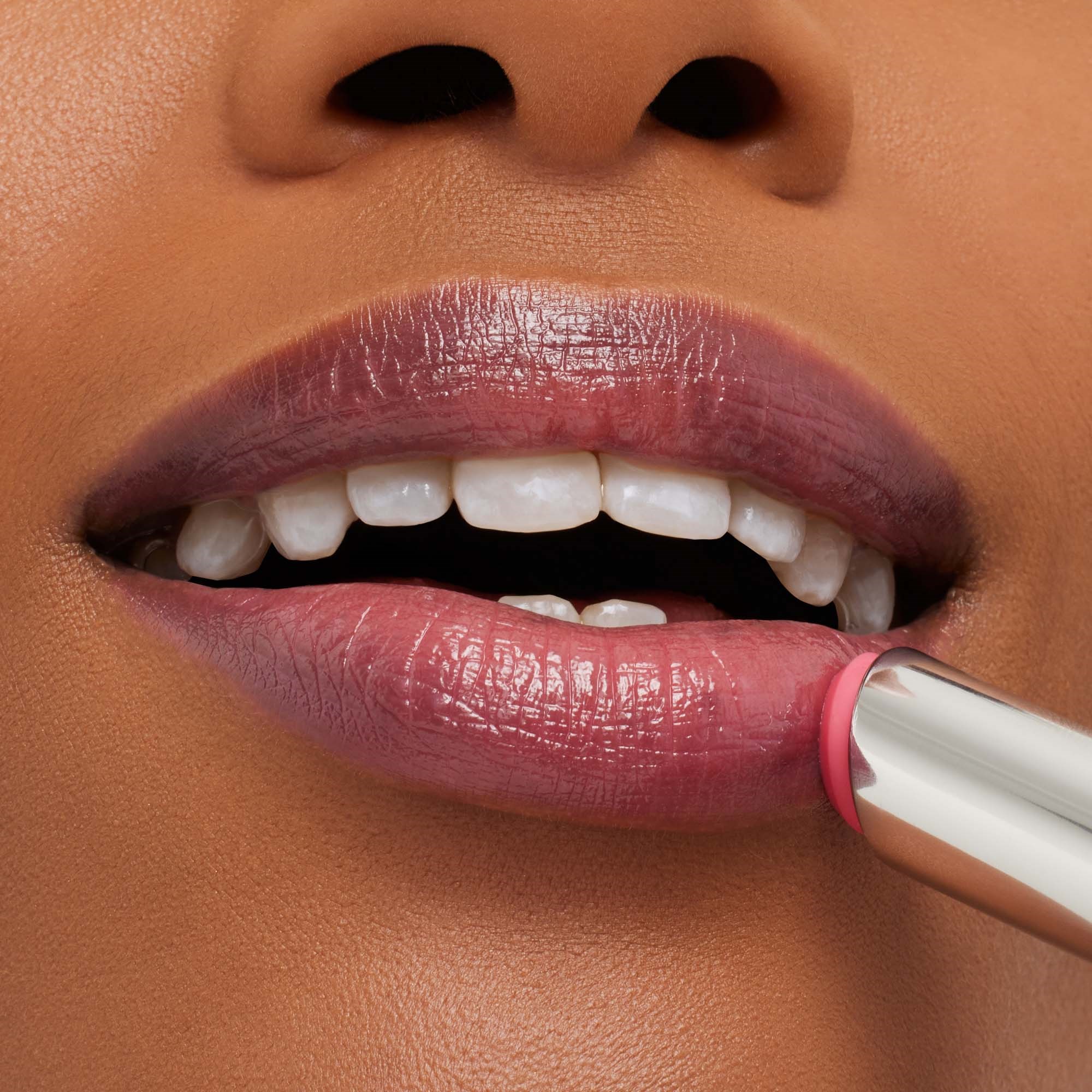 MAC Cosmetics Mac Glow Play Lip Balm Photogenic (obrázok 3)