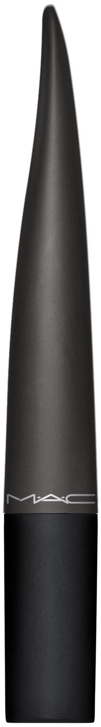 En svart, smal makeupläppstift eller eyelinerpenna med en vass spets och MAC-loggan nära botten.