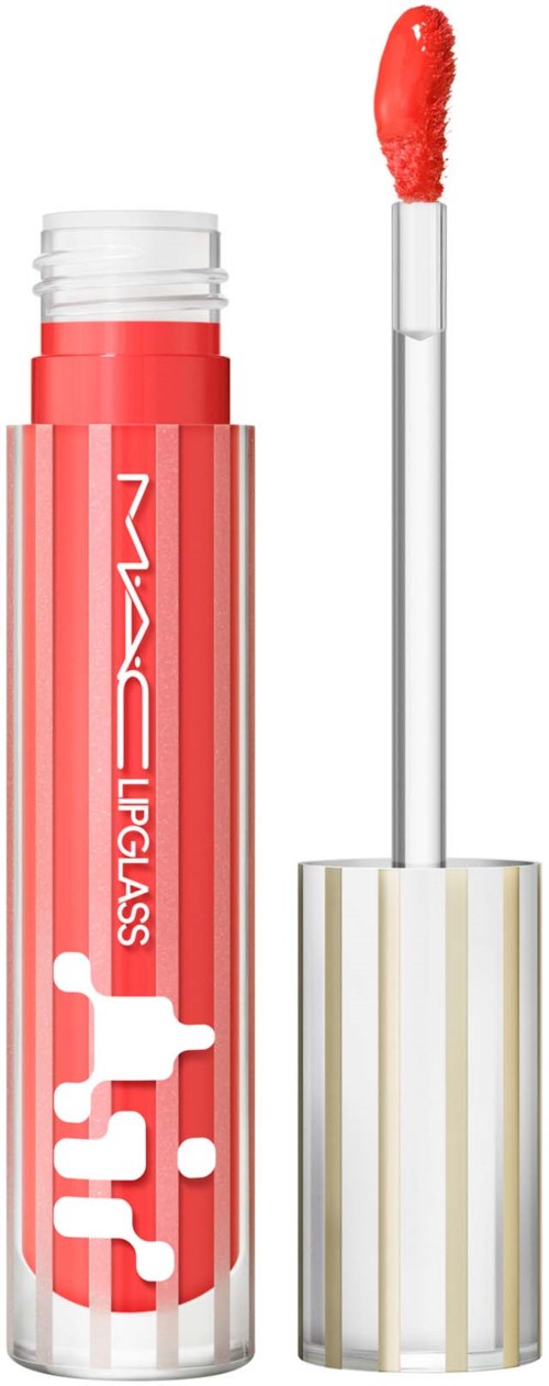 Een koraalroze vloeibare lippenstift met witte tekst, logo en doorzichtige applicator met rode glans.