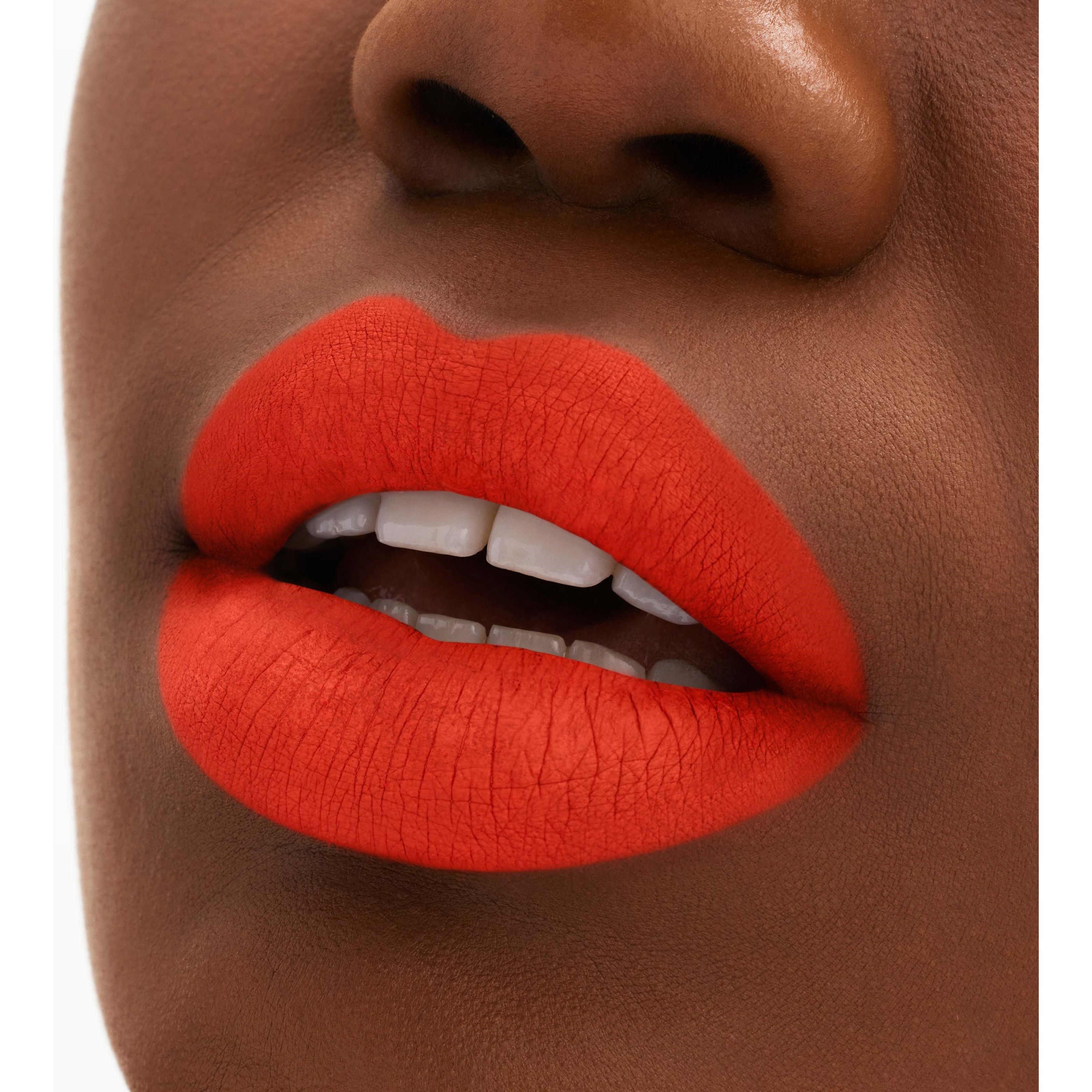 MAC Cosmetics Locked Kiss 24HR Lipstick Renegrade (obrázok 4)