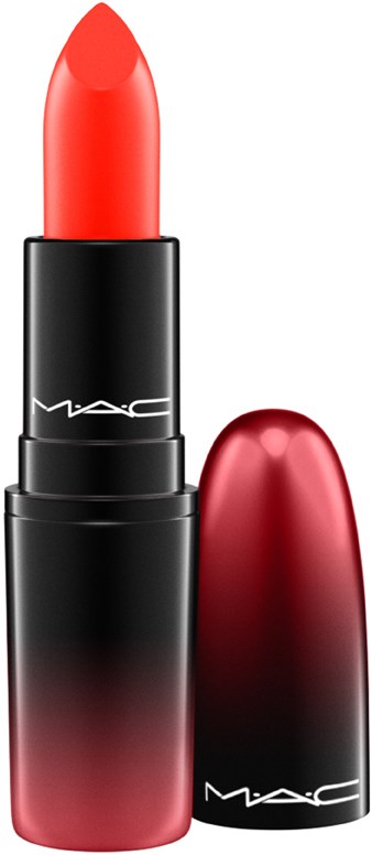 Een rode lippenstift in een zwart en rood buisje met MAC-logo.