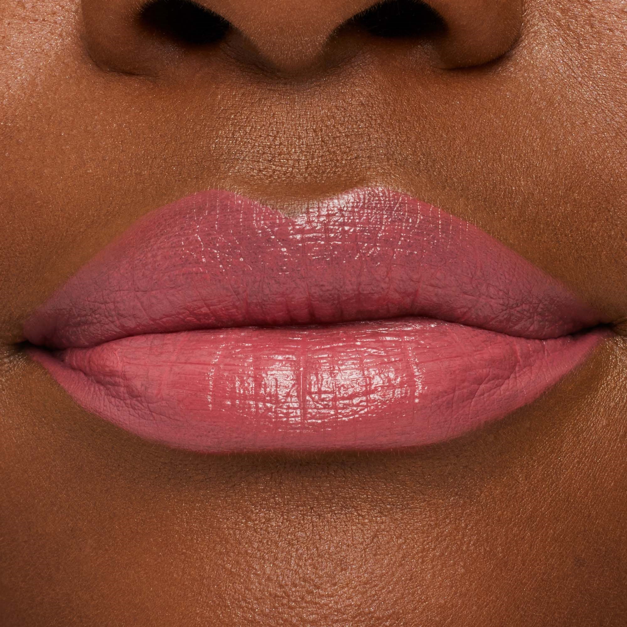 MAC Cosmetics Macximal Sleek Satin Lipstick Brave (obrázok 4)