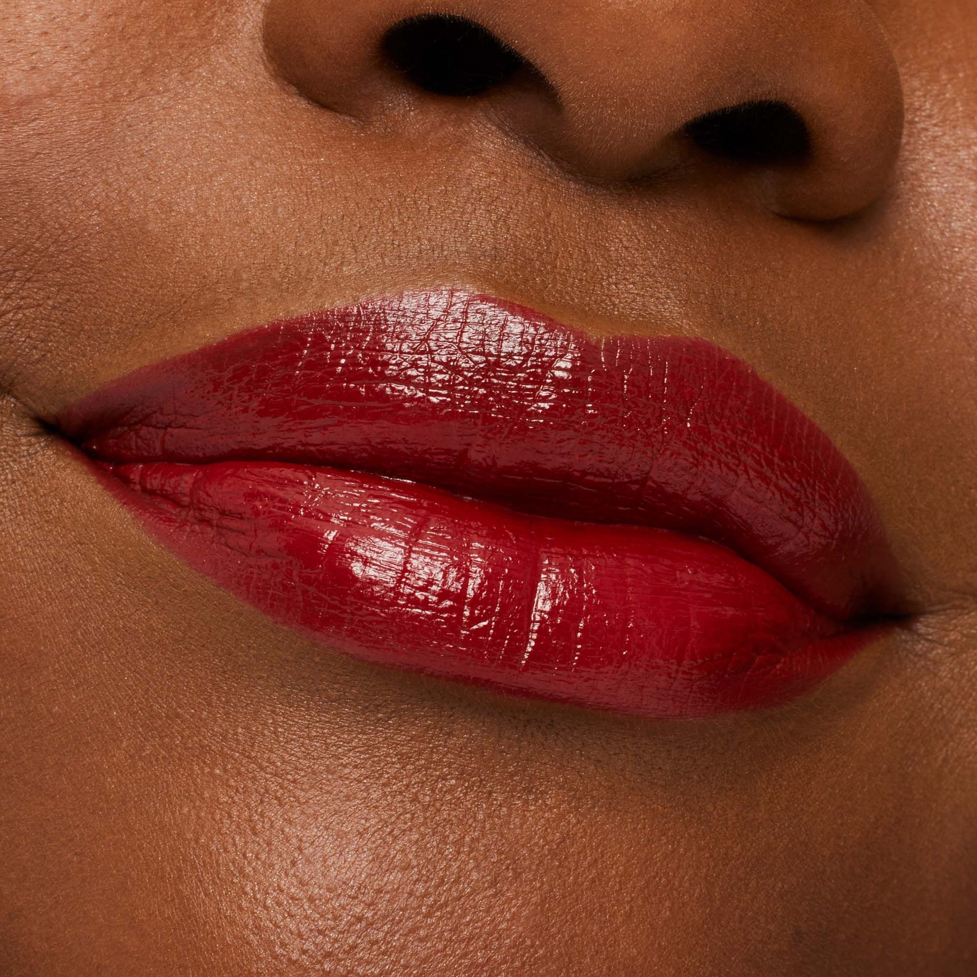 MAC Cosmetics Macximal Sleek Satin Lipstick Dubonnet (obrázok 4)