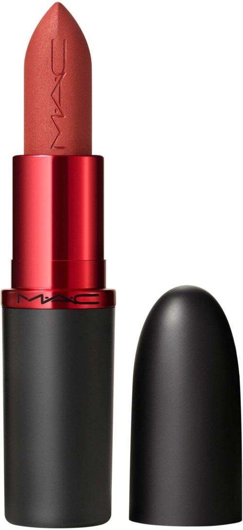 Roter MAC-Lippenstift mit schwarzem Deckel neben dem entfernten Deckel. Schlichte und elegante Kosmetikpräsentation.