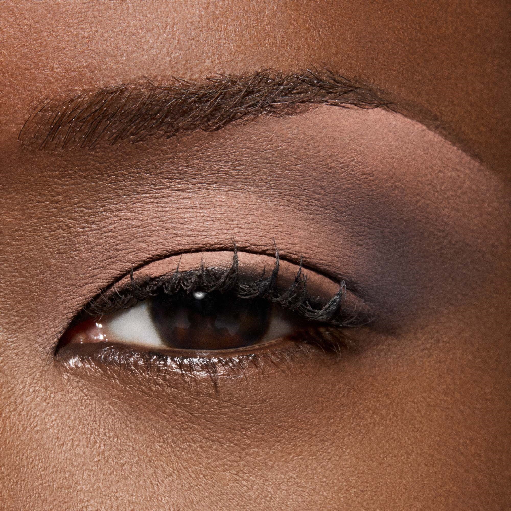 MAC Cosmetics Multisculpt Matte Buffed Up (obrázok 5)