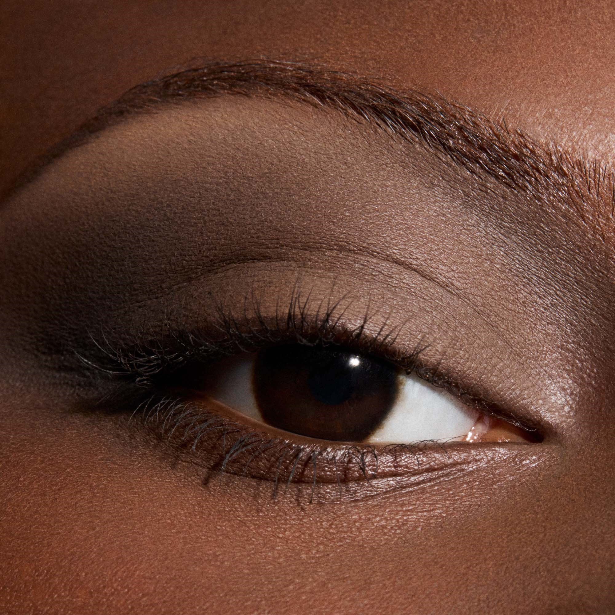 MAC Cosmetics Multisculpt Matte Espresso (obrázok 5)