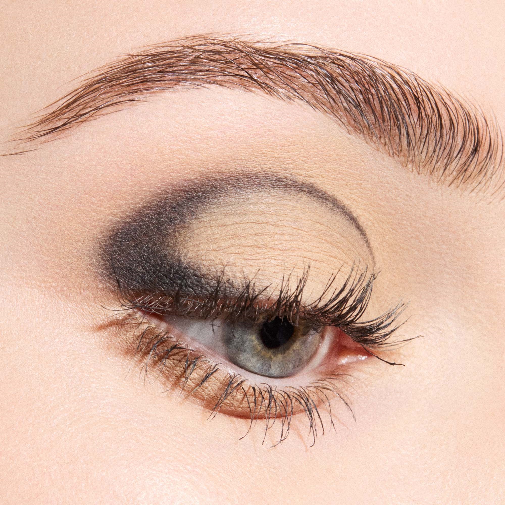 MAC Cosmetics Multisculpt Matte Omega (obrázok 3)