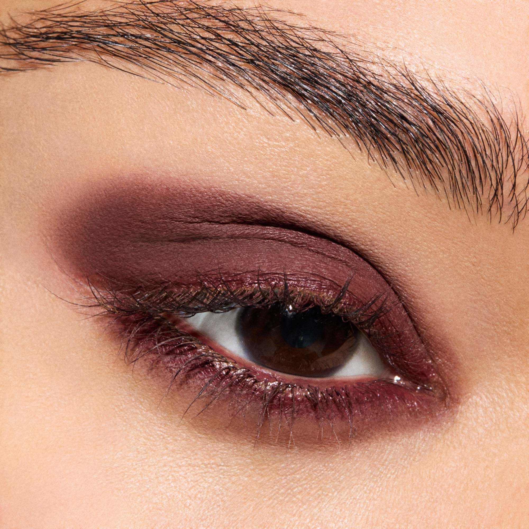 MAC Cosmetics Multisculpt Matte Pinot Noir (obrázok 4)