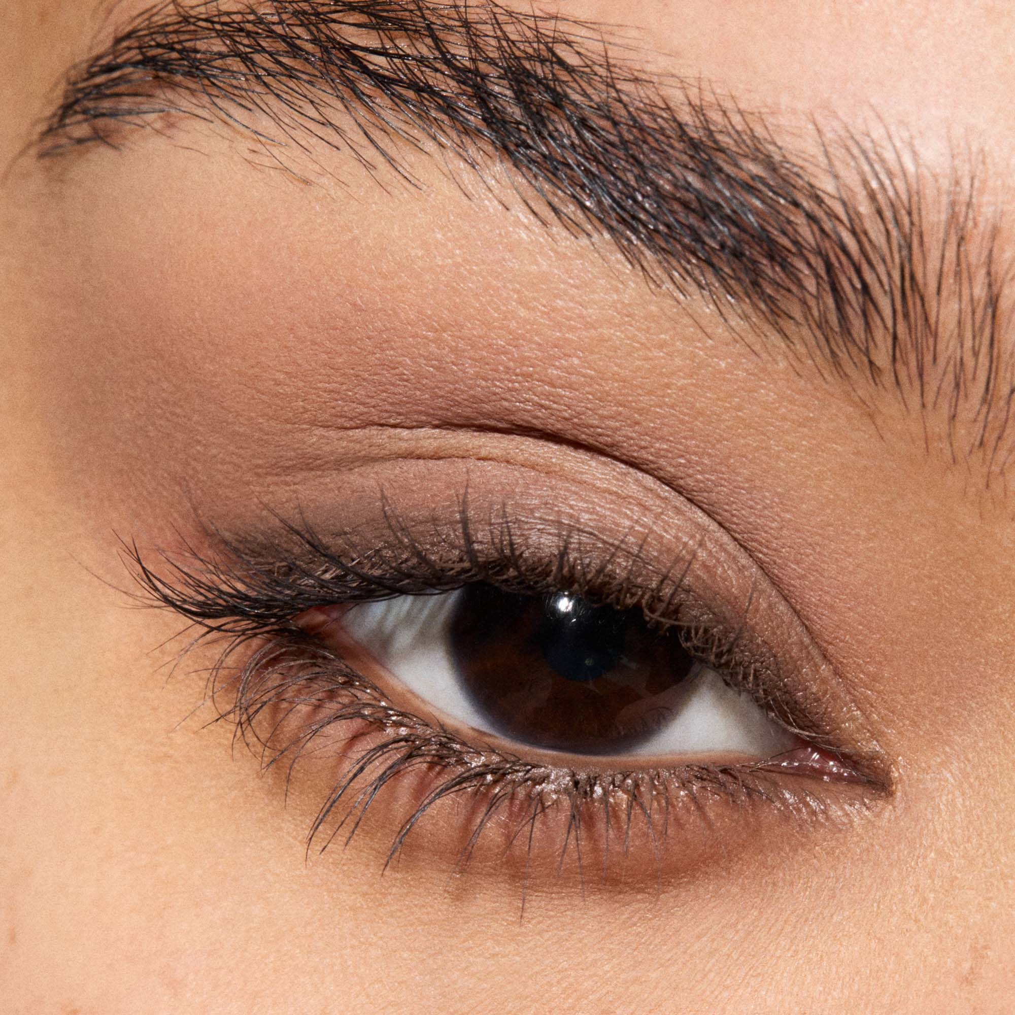 MAC Cosmetics Multisculpt Matte Stone (obrázok 4)