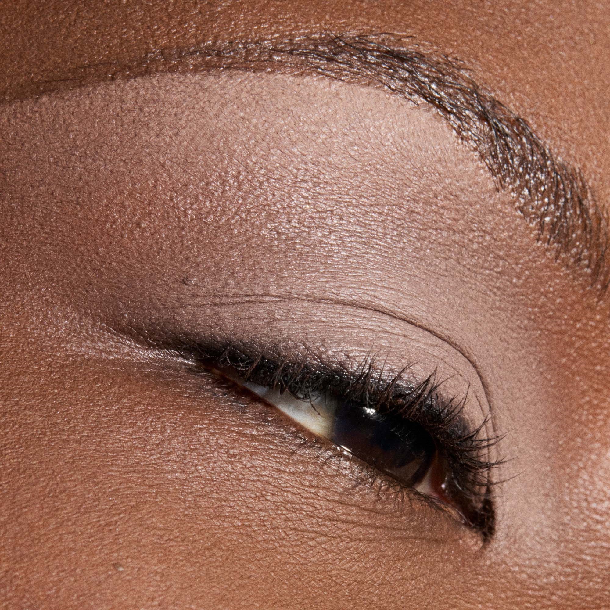 MAC Cosmetics Multisculpt Matte Tailor Grey (obrázok 5)