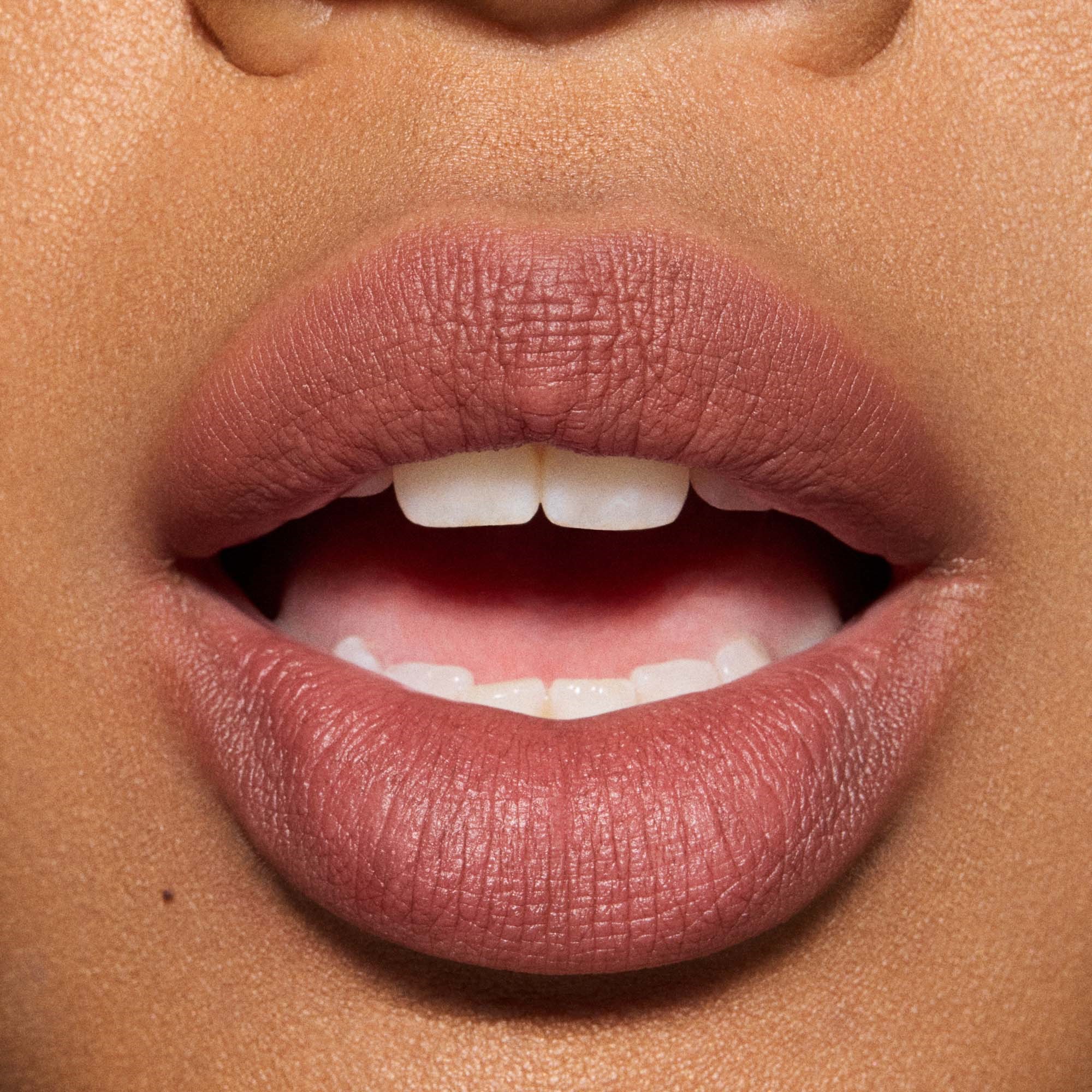 MAC Cosmetics Powder Kiss Hazy Matte Lipstick Good For You! (obrázok 4)