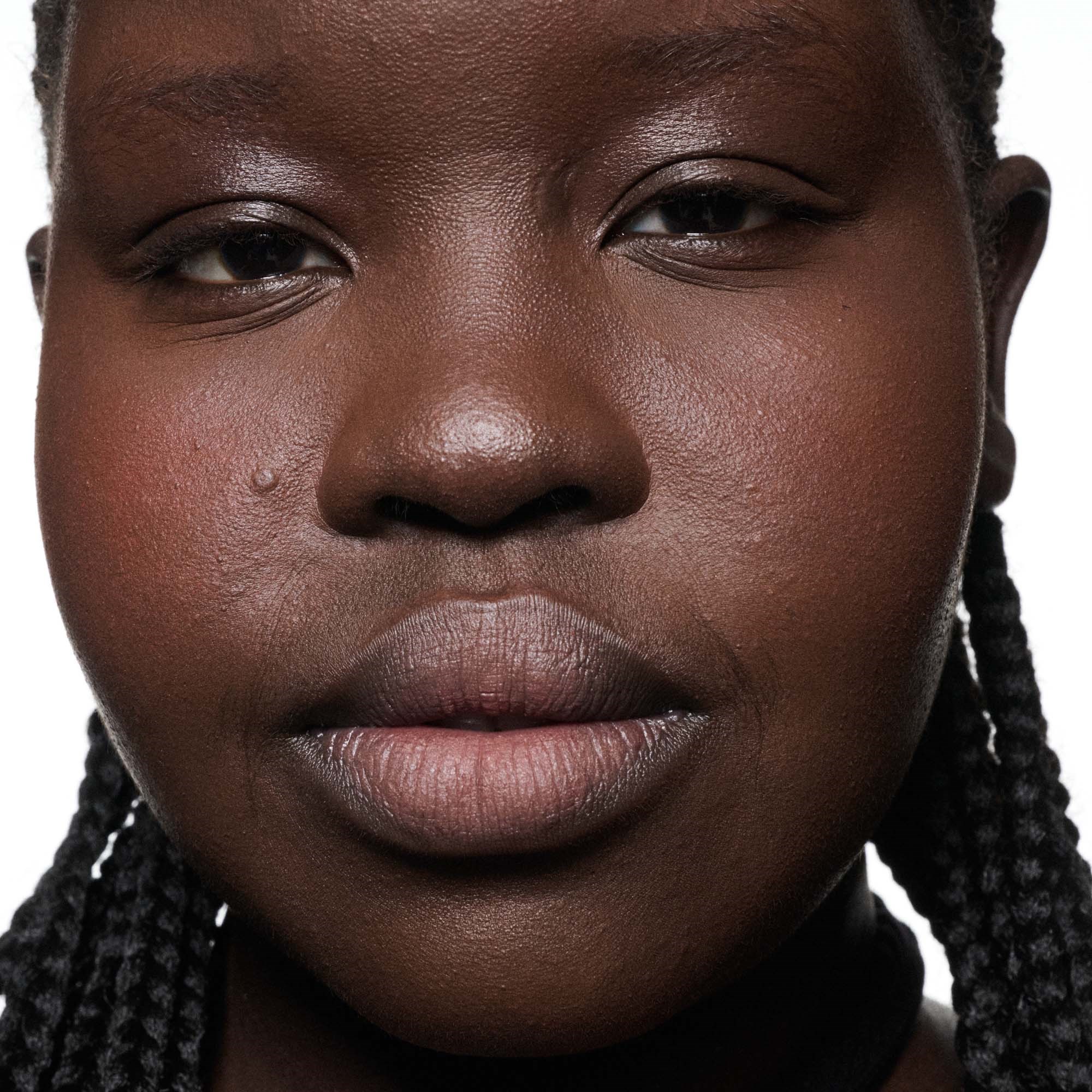 MAC Cosmetics Powder Kiss Lip + Cheek Mousse Buffiest (obrázok 5)