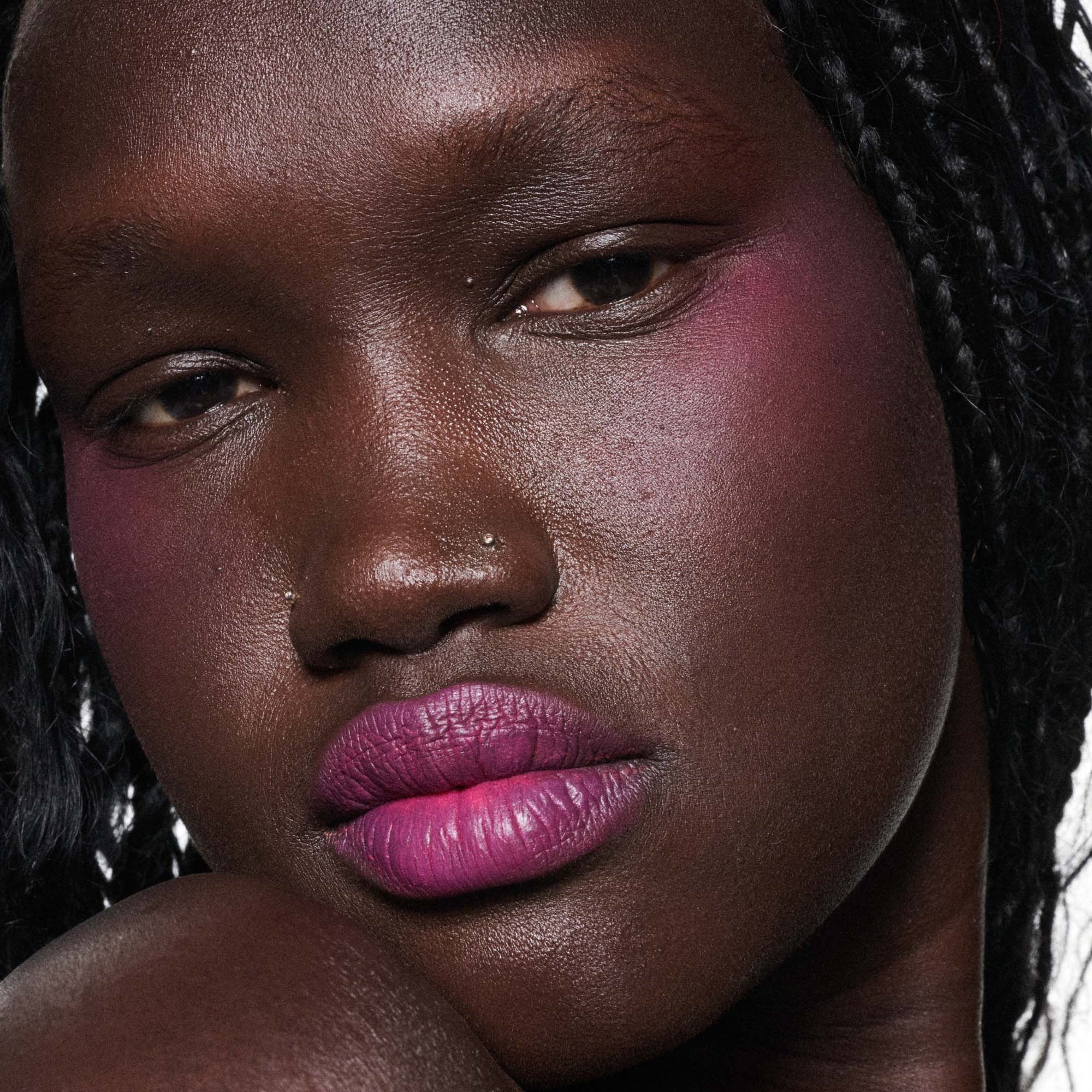 MAC Cosmetics Powder Kiss Lip + Cheek Mousse Make It Fashun! (obrázok 5)