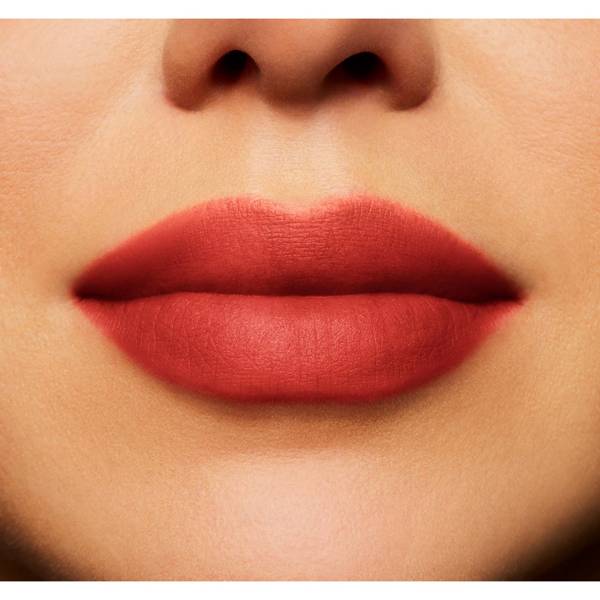 MAC Cosmetics Powder Kiss Lip + Cheek Mousse Rhythm 'N' Roses (obrázok 4)