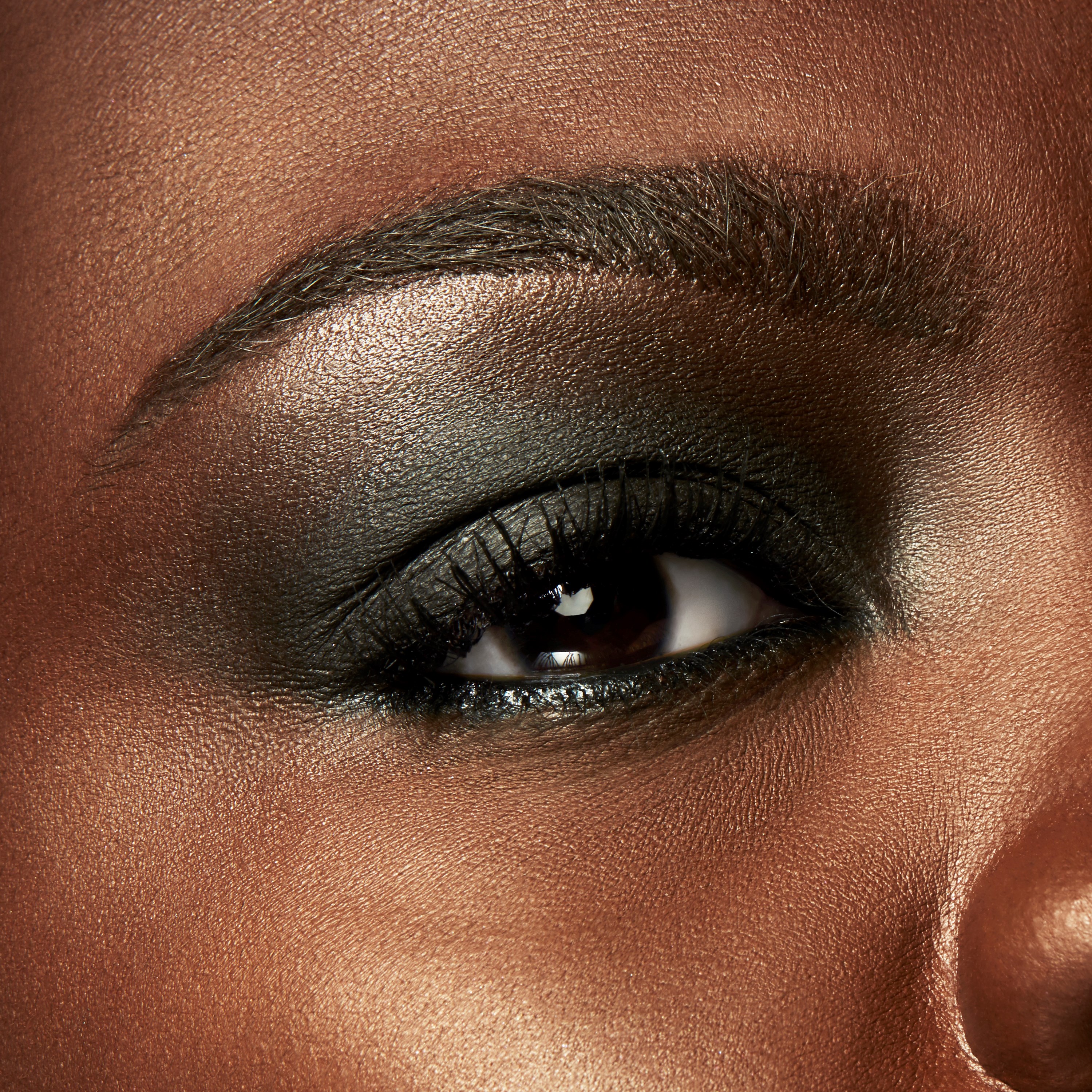 MAC Cosmetics Kremowy cień do powiek Pro Longwear Paint Pot Black Mirr (obrázok 6)