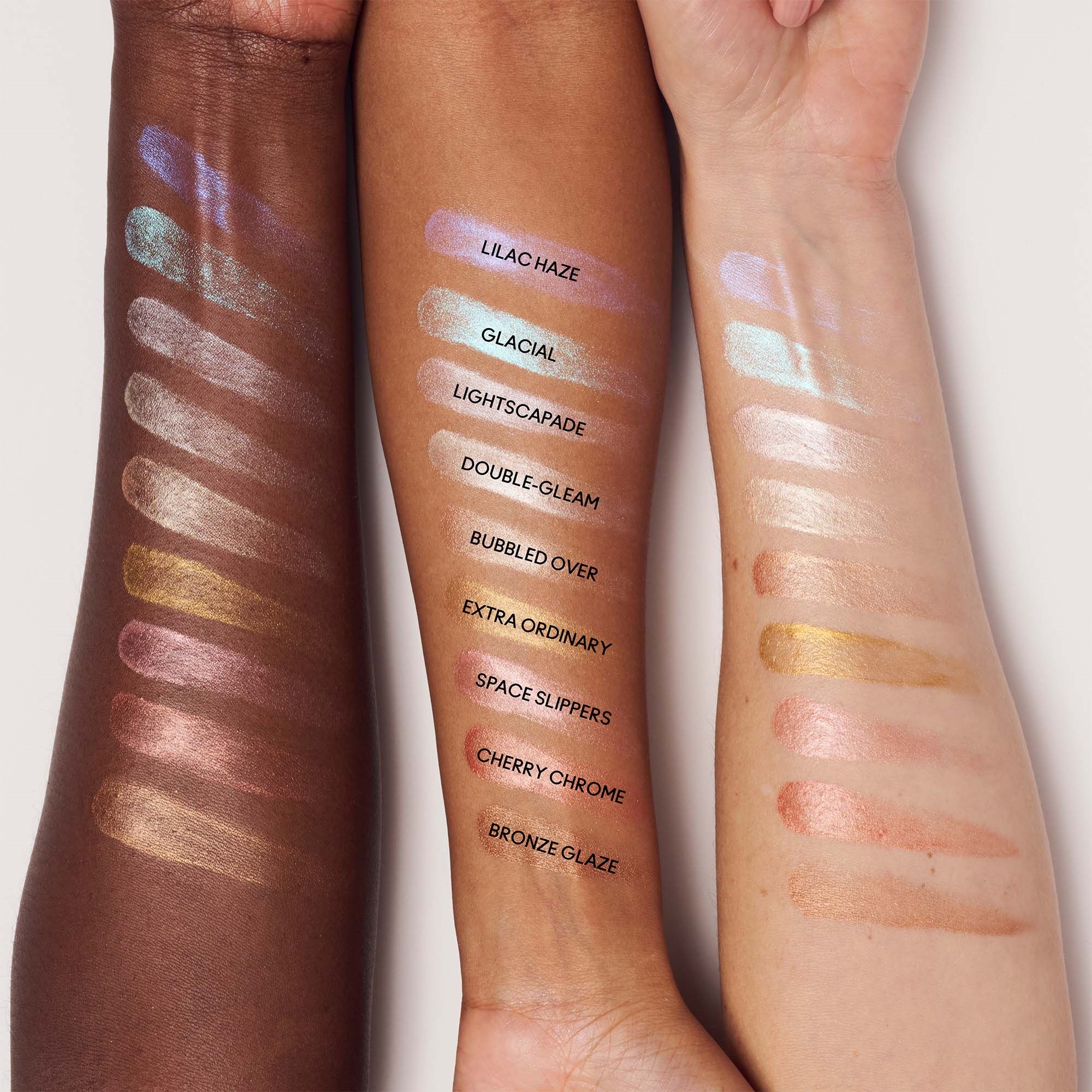 MAC Cosmetics Skinfinish Lightstruck Liquid Highlighter Lilac Haze (obrázok 8)