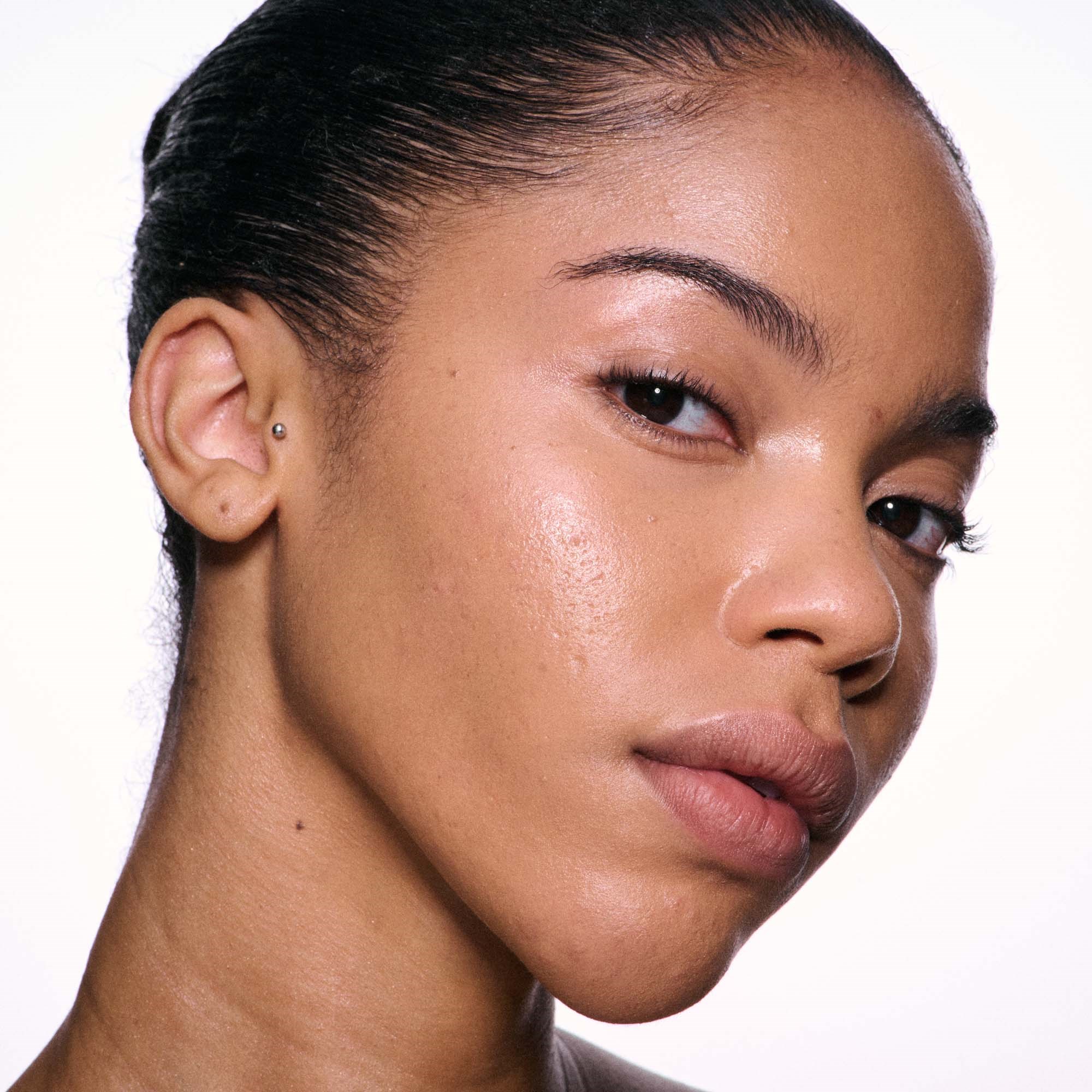 MAC Cosmetics Skinfinish Lightstruck Liquid Highlighter Space Slippers (obrázok 4)