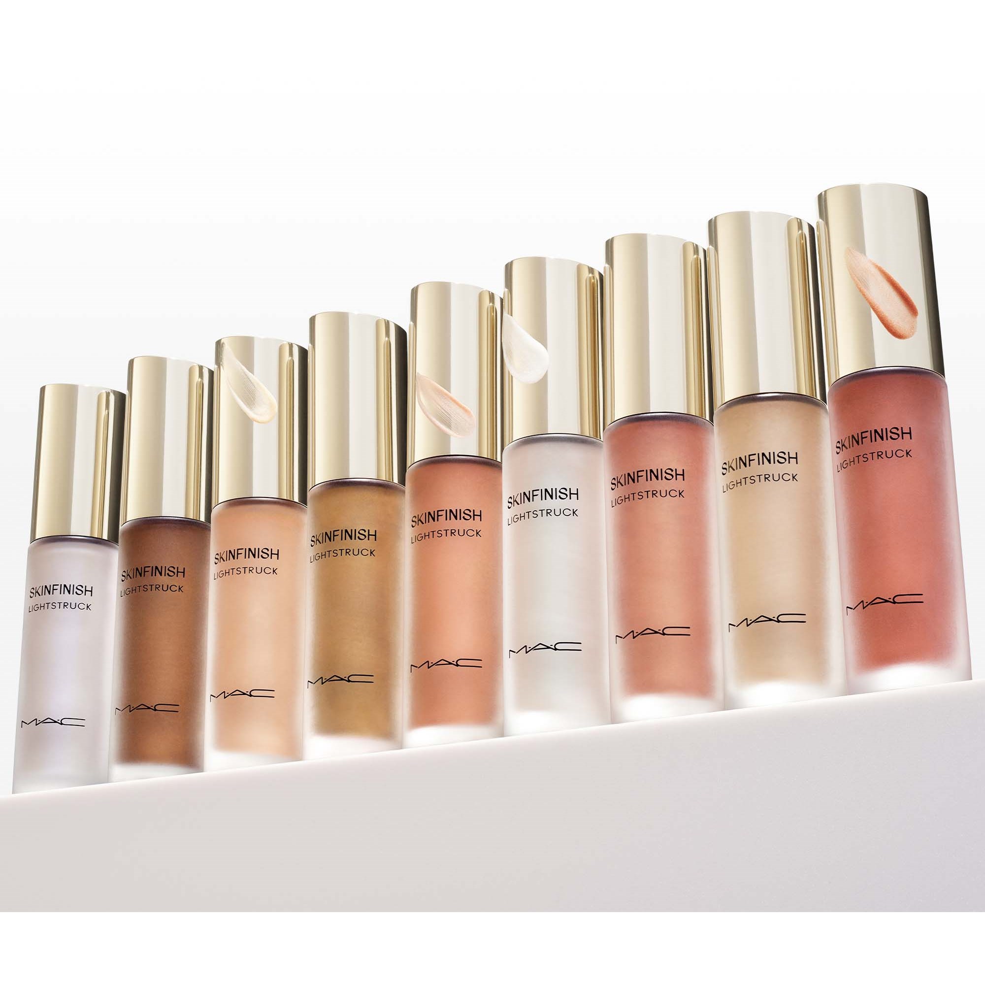 MAC Cosmetics Skinfinish Lightstruck Liquid Highlighter Space Slippers (obrázok 7)
