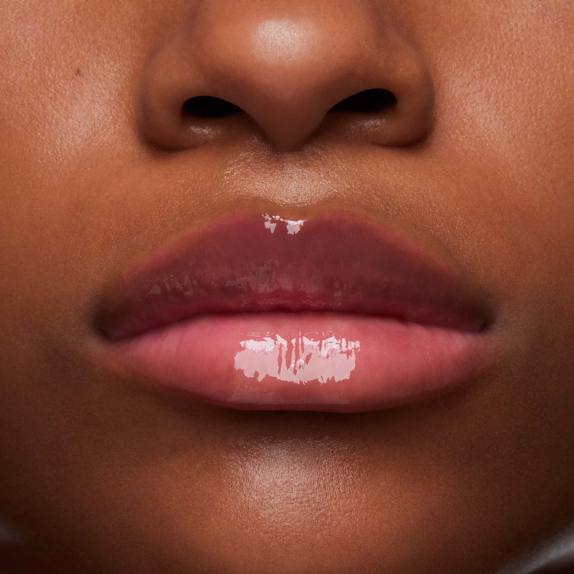 MAC Cosmetics Squirt Plumping Gloss Stick Amped (obrázok 4)