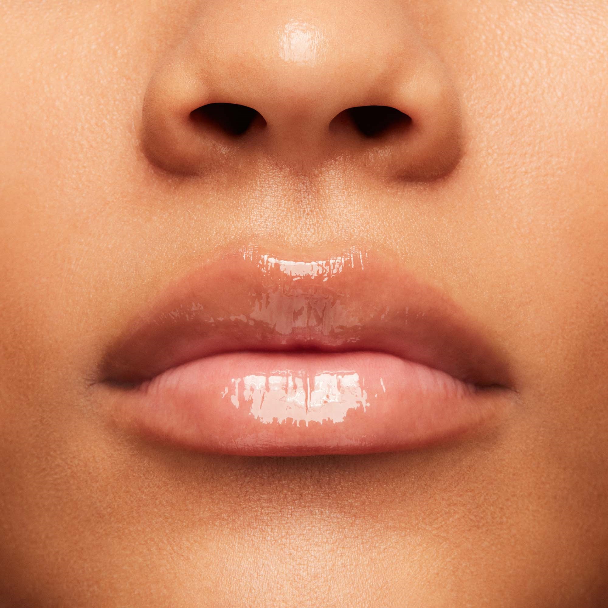 MAC Cosmetics Squirt Plumping Gloss Stick Clear (obrázok 3)