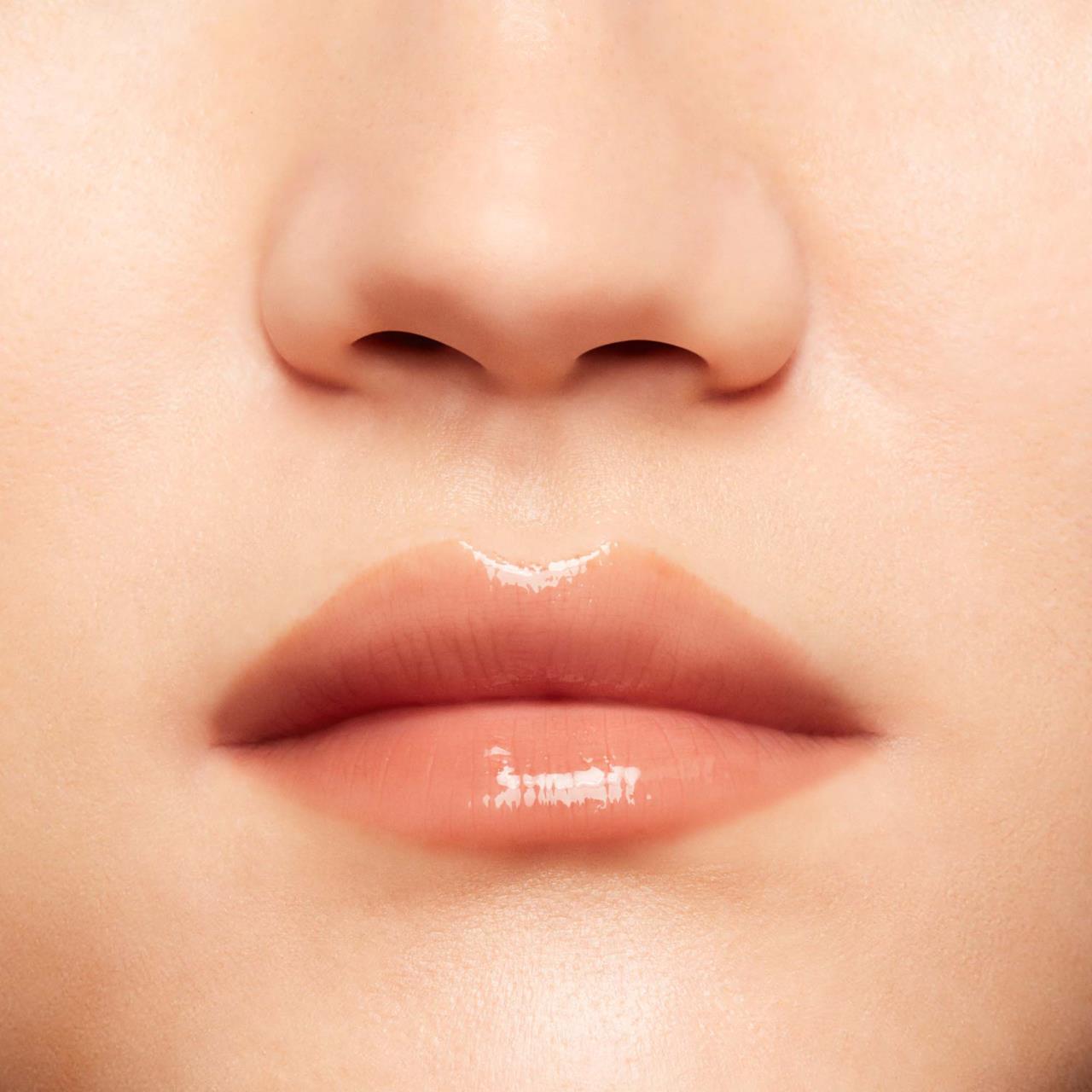 Plumping MAC Cosmetics Squirt Plumping Gloss Stick Lower Cut | lyko.com