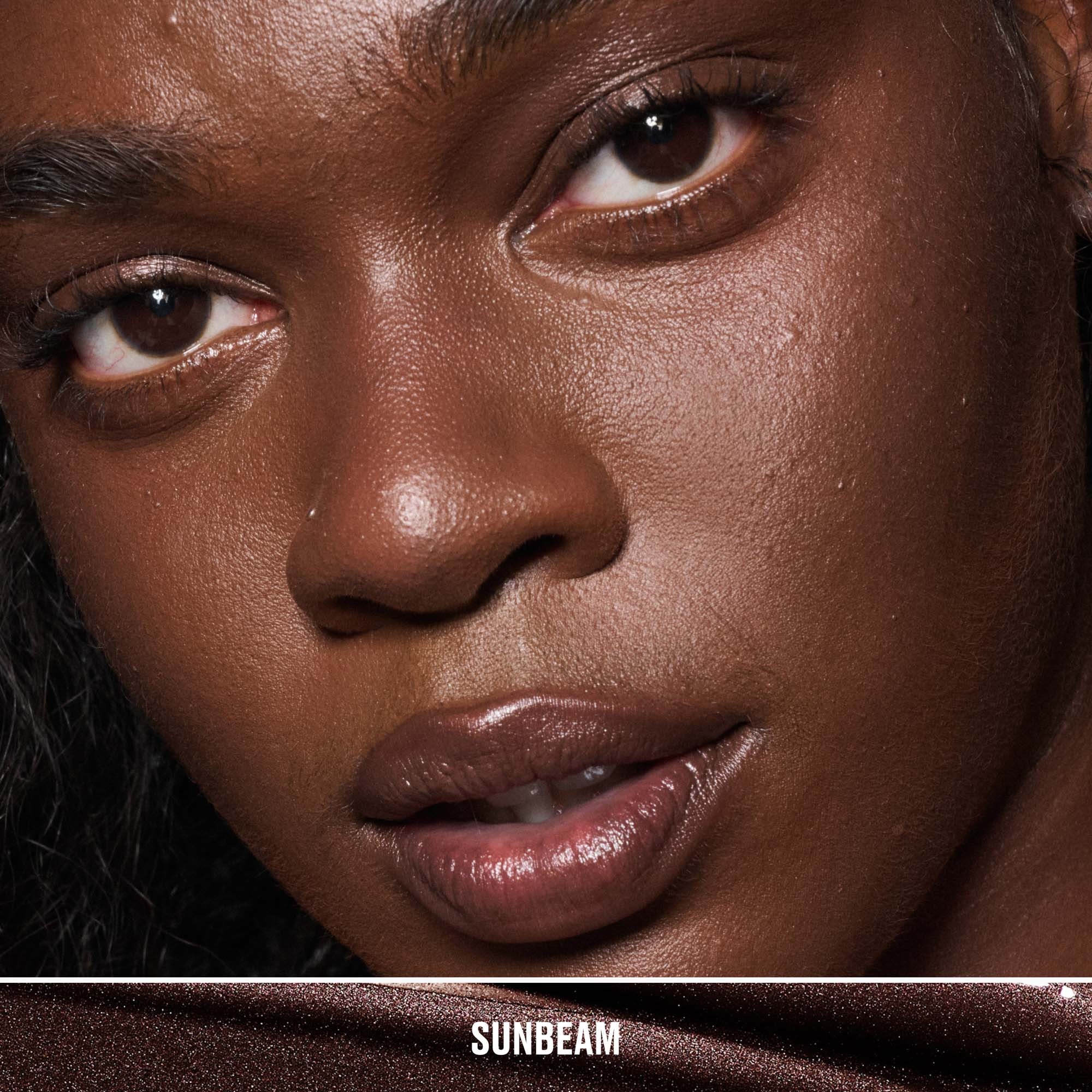 MAC Cosmetics Strobe Beam Liquid Bronzelighter Sunbeam (obrázok 3)