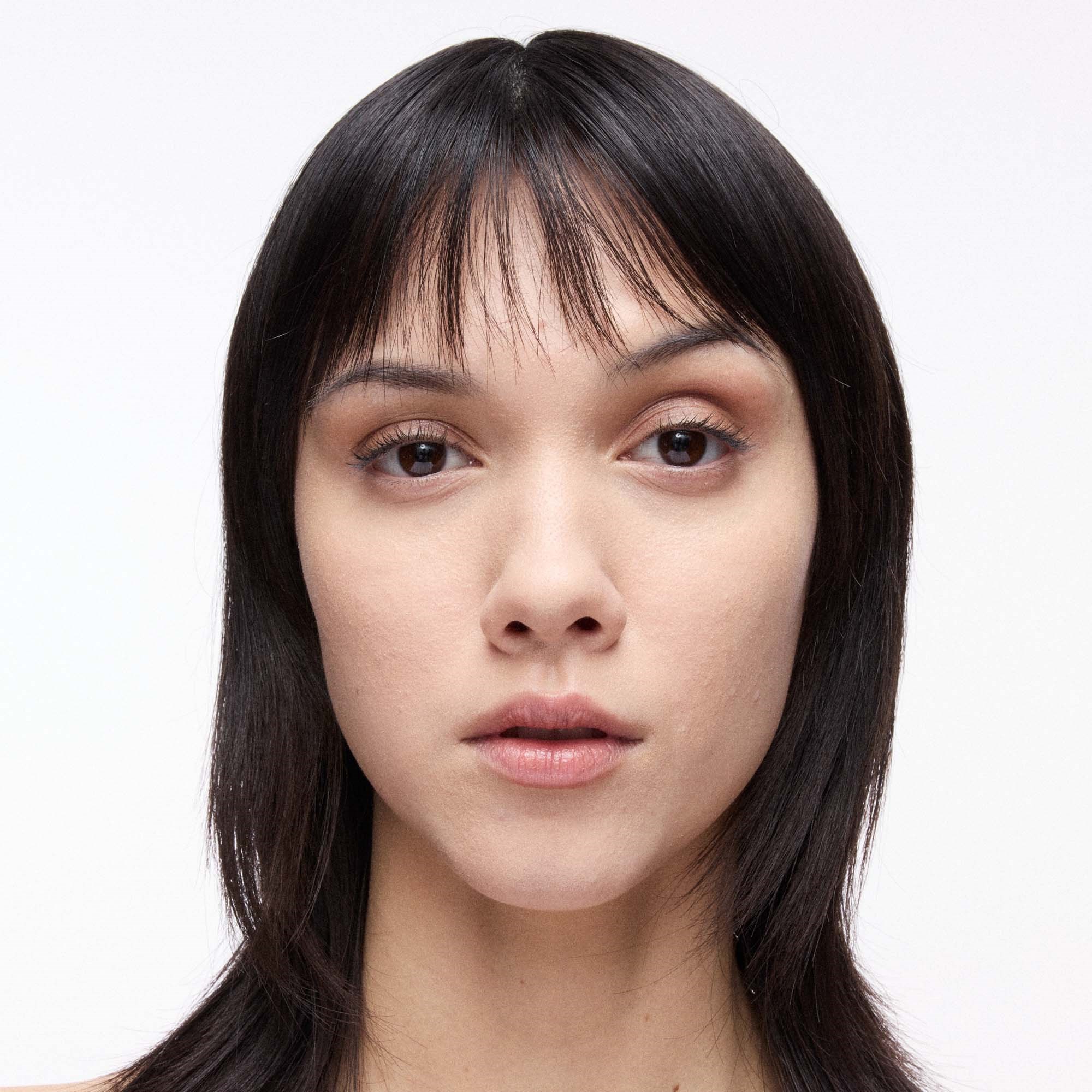 MAC Cosmetics Studio Fix 36HR Smooth Angles Concealer N18 (obrázok 3)