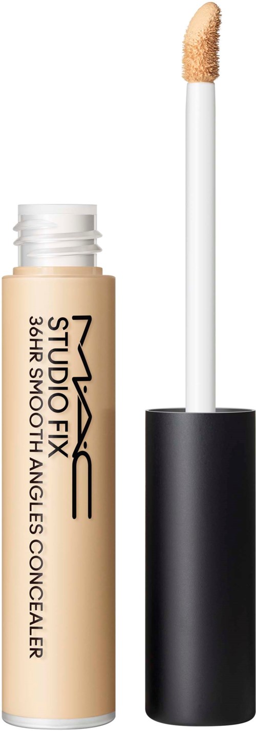 Concealer met applicator, beige kleur, label zegt MAC Studio Fix, Short Shot en Angles Concealer.