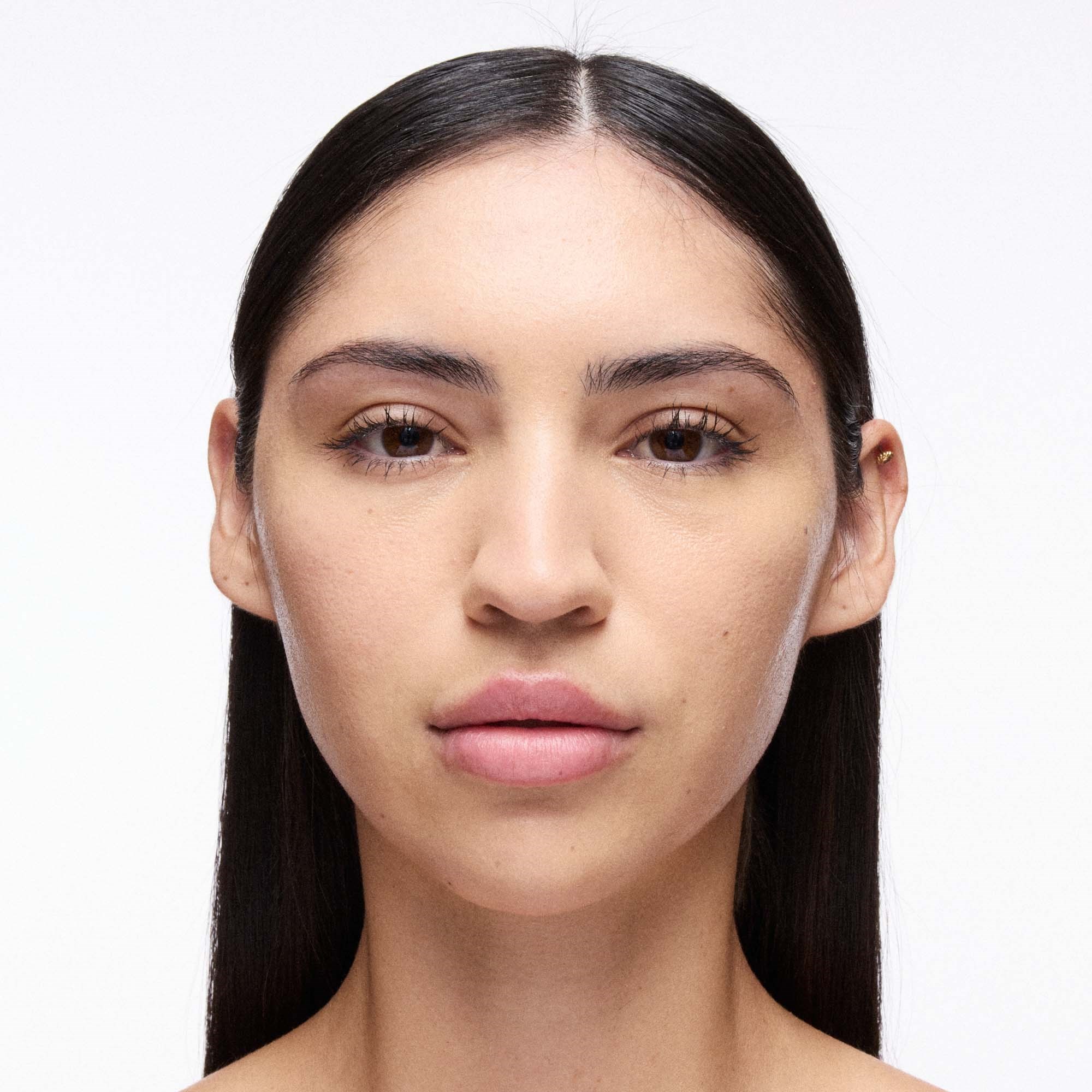 MAC Cosmetics Studio Fix 36HR Smooth Angles Concealer NC20 (obrázok 3)