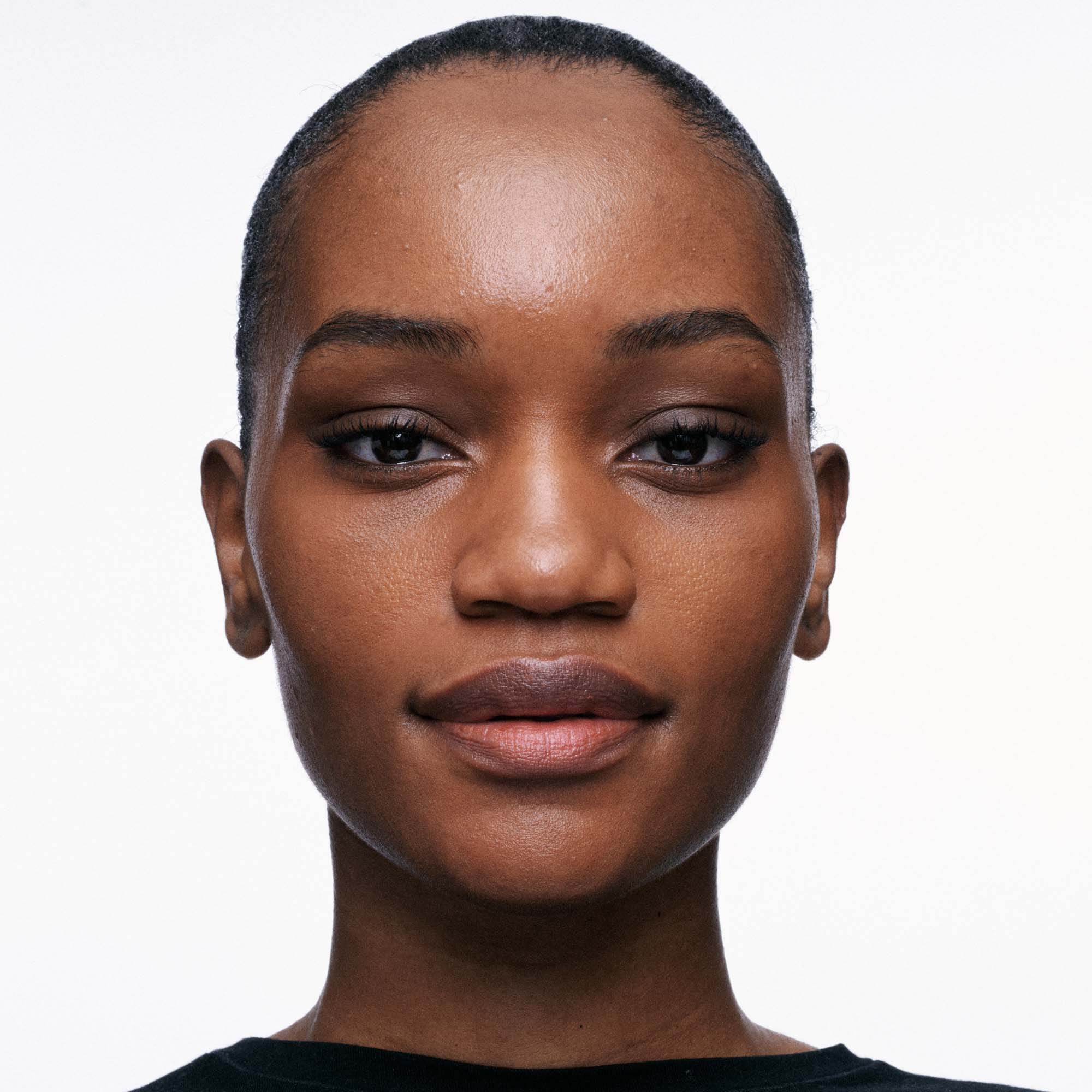MAC Cosmetics Studio Fix 36HR Smooth Angles Concealer NW50 (obrázok 3)