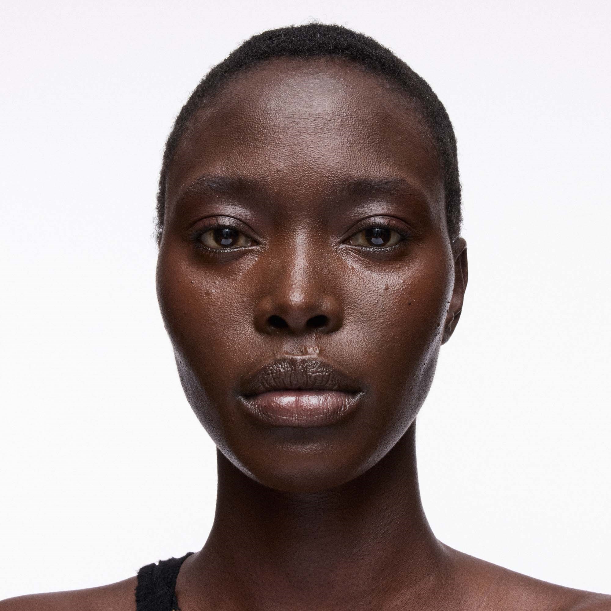 MAC Cosmetics Studio Fix 36HR Smooth Angles Concealer NW58 (obrázok 3)