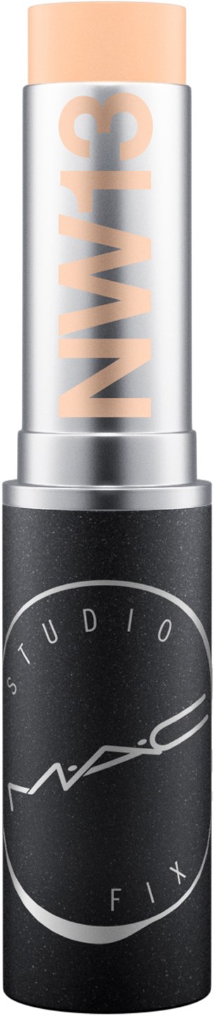 Ein MAC Studio Fix Stick-Korrektor mit beige Oberseite und schwarzem Boden, pinker Text an der Seite.