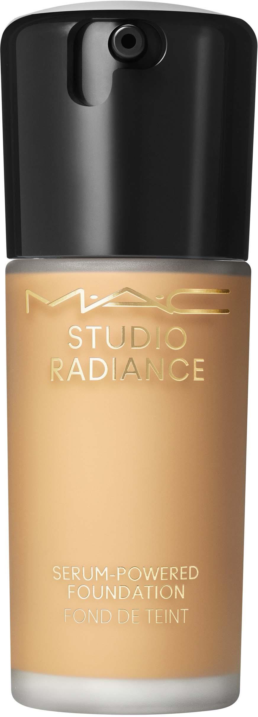 MAC Cosmetics Studio Radiance Serum-Powered Foundation Nc25
