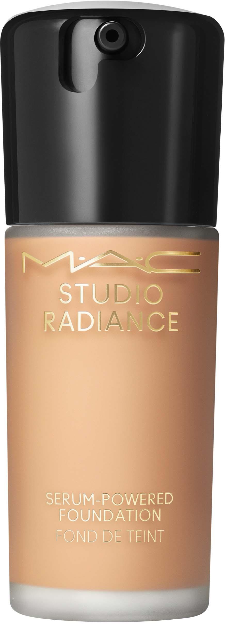 MAC Cosmetics Studio Radiance Serum-Powered Foundation Nc27