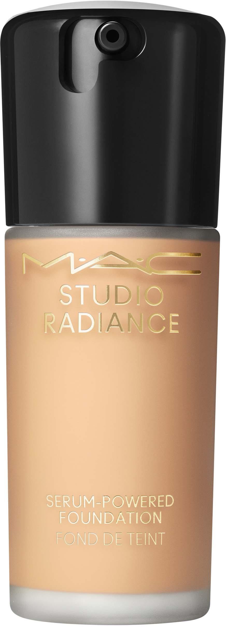 MAC Cosmetics Studio Radiance Serum-Powered Foundation Nc35