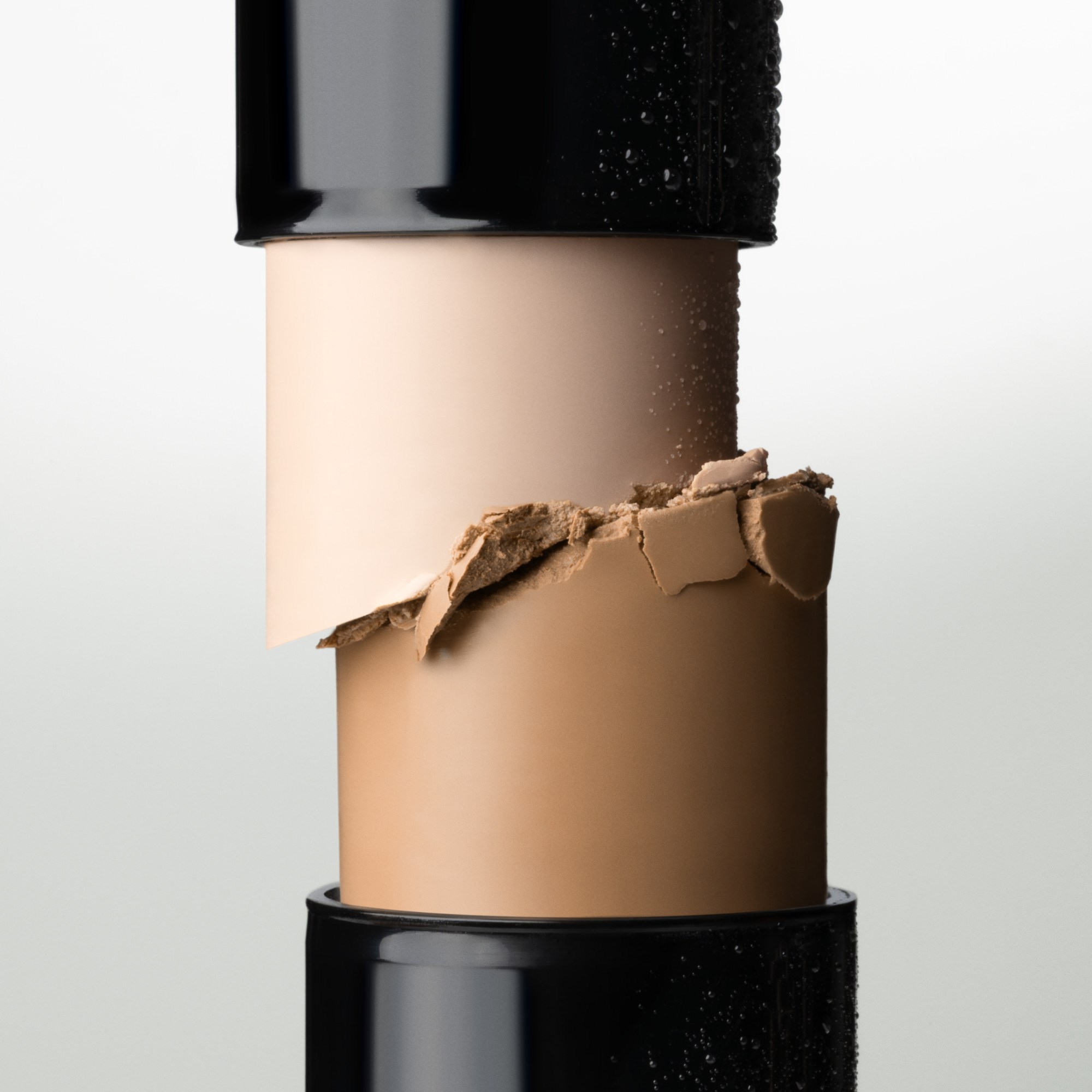 Mádara CC GO Tinted Ceramide CC Stick SPF30 #35 True Beige (obrázok 8)