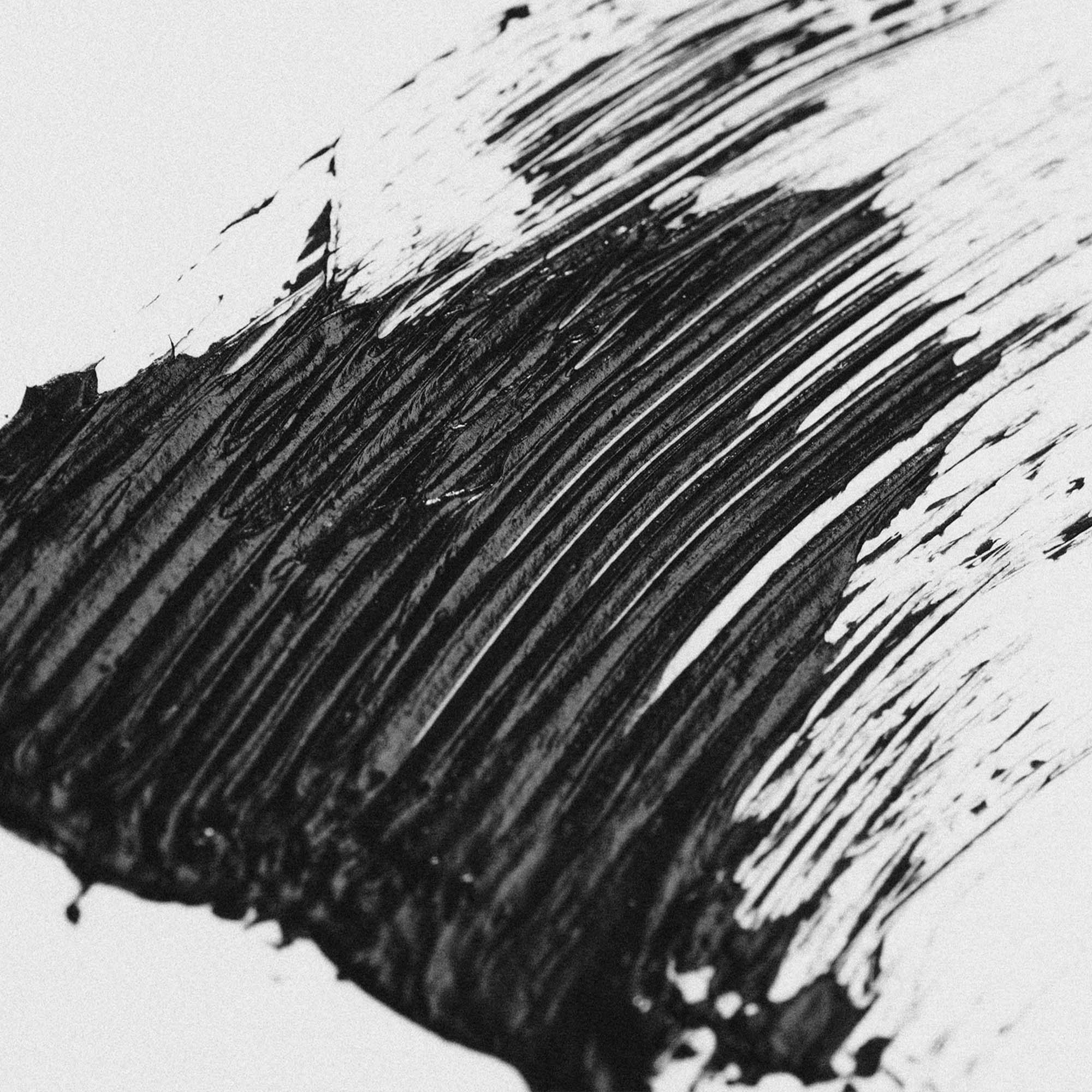 Mádara Makeup Deep Matter Bold Volume Mascara (obrázok 4)