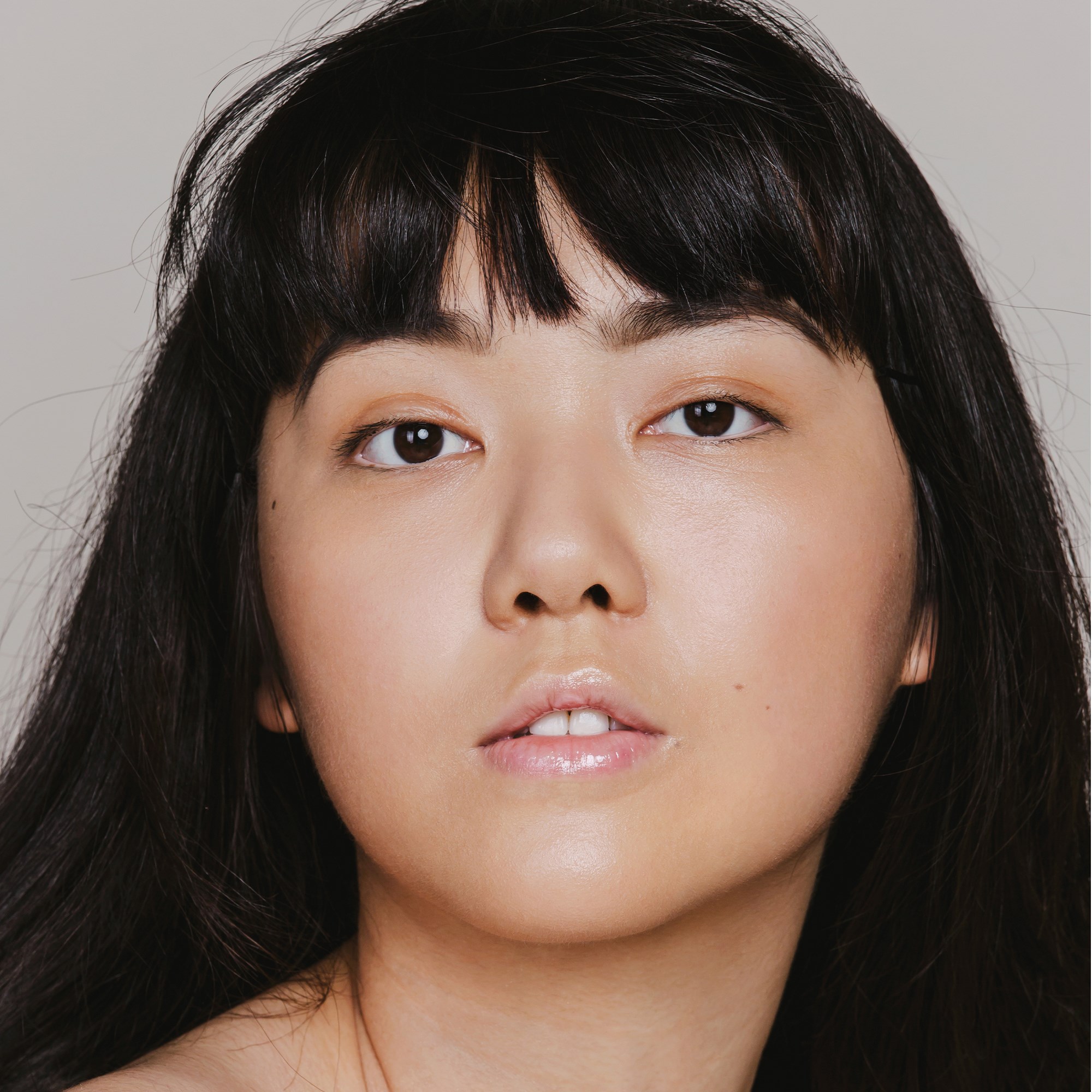 Mádara Skin Equal Foundation SPF20 #40 Sand (obrázok 4)