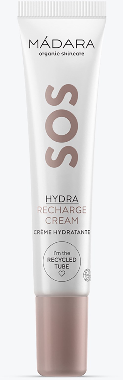 Mádara-merkki Hydrate Recharge-voideputkilossa, jossa on valkoinen ja vaaleanpunainen muotoilu, korostaa ympäristöystävällistä pakkausta.