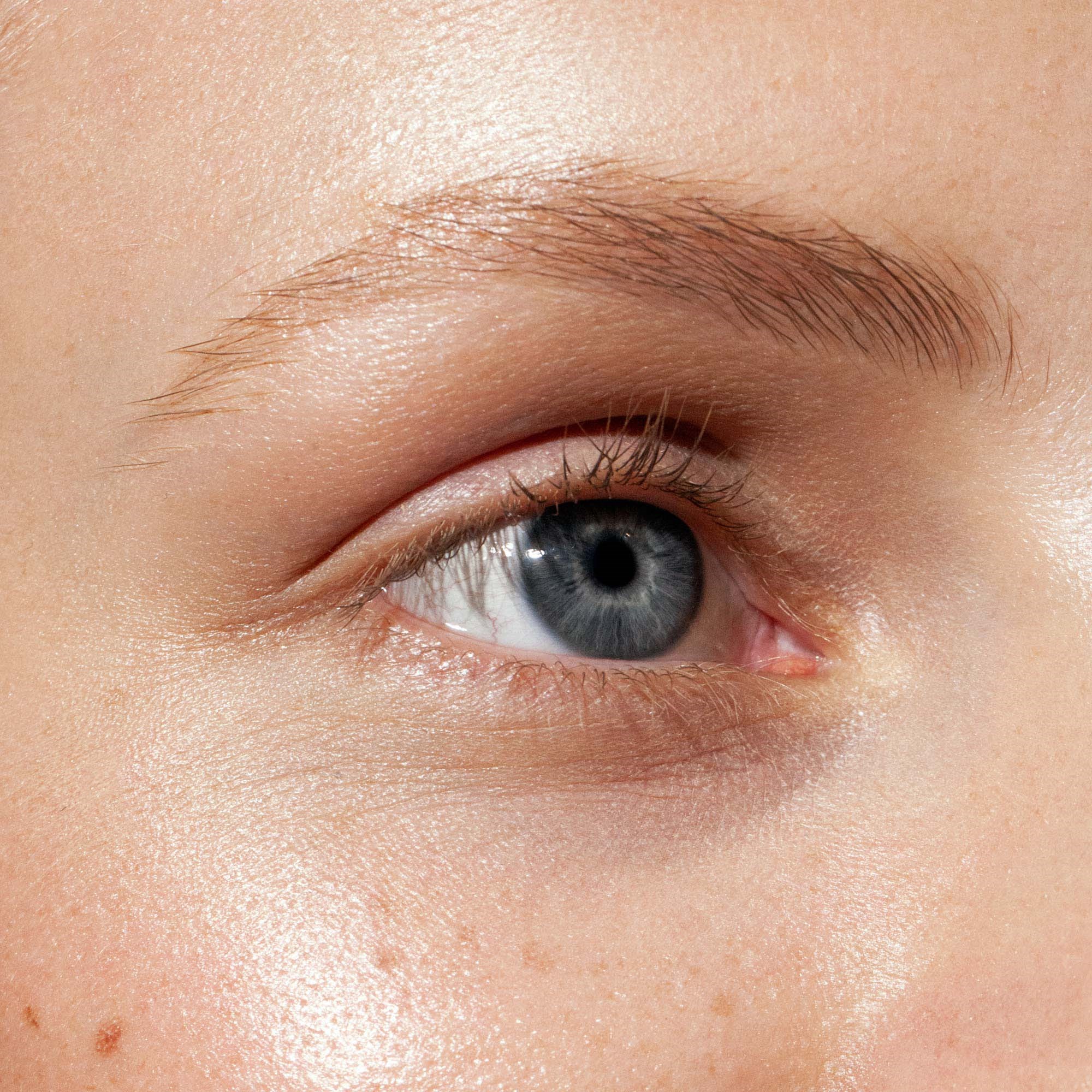 Mádara The Brow Pencil #3 Light Brown (obrázok 4)