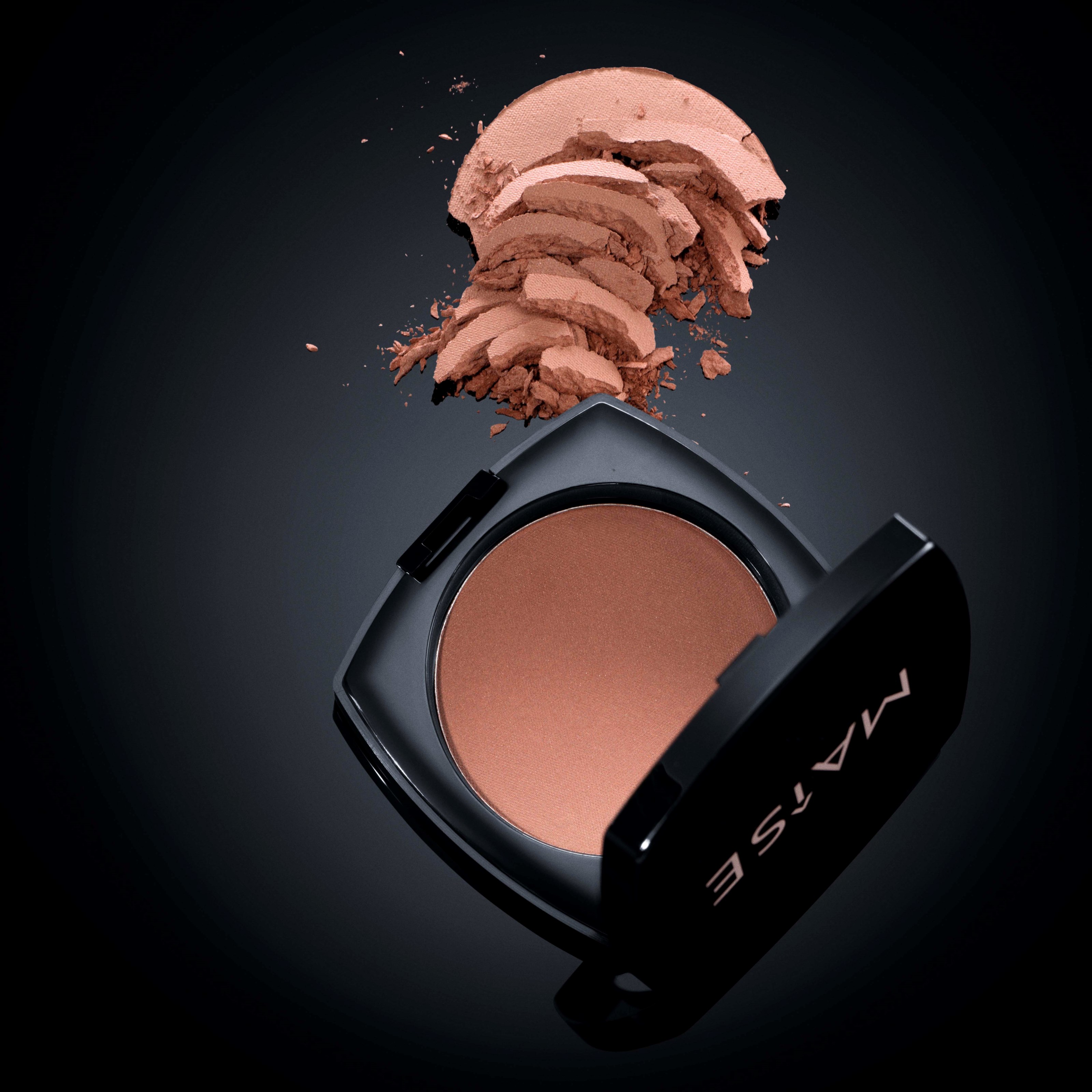 MAÎSE Cosmetics Bronzer - bronzer do twarzy Alba Bronze (obrázok 3)
