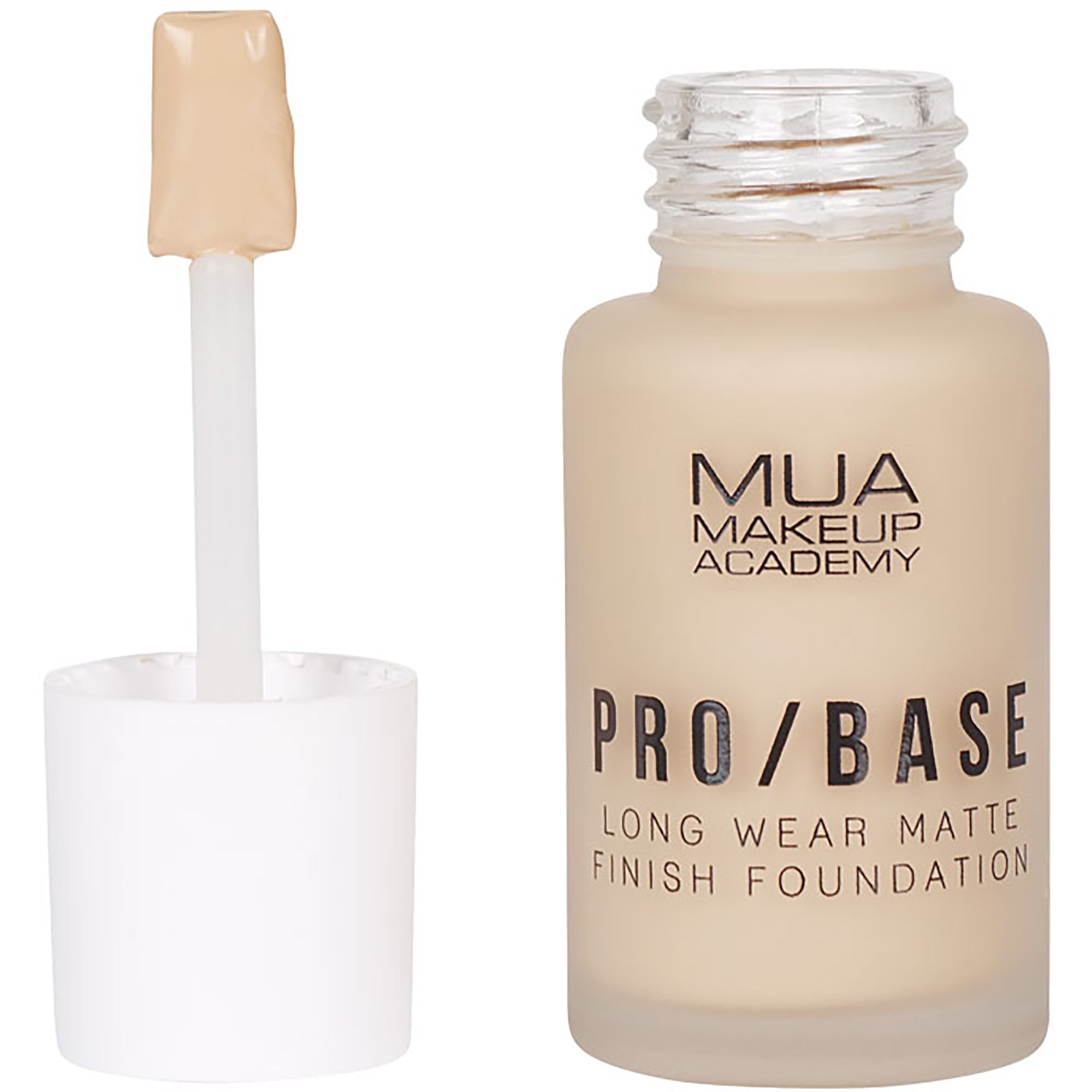 Läs mer om Makeup Academy Pro Base Long Wear Matte Finish Foundation 130